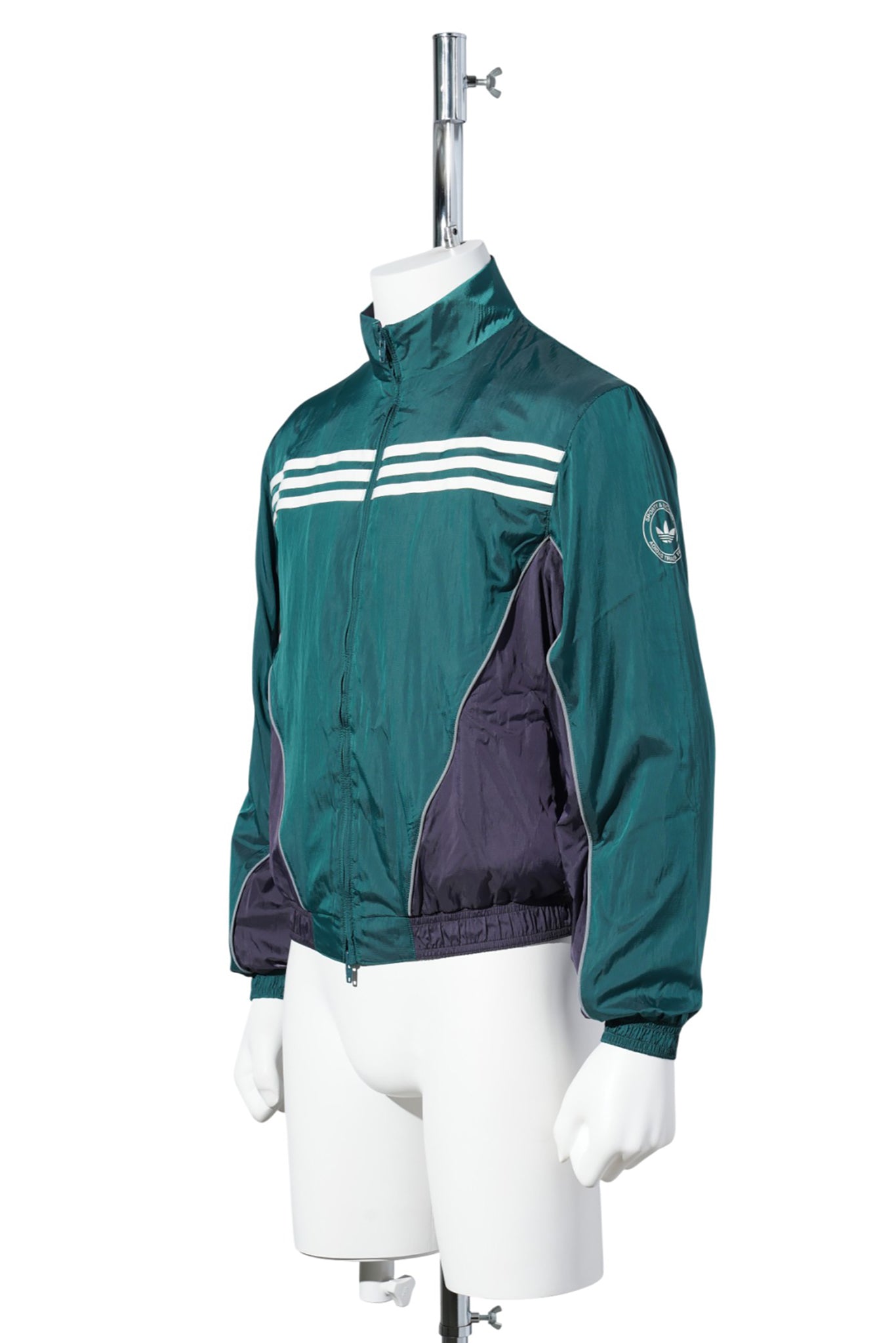 S&R WINDBREAKER / WILD PINE