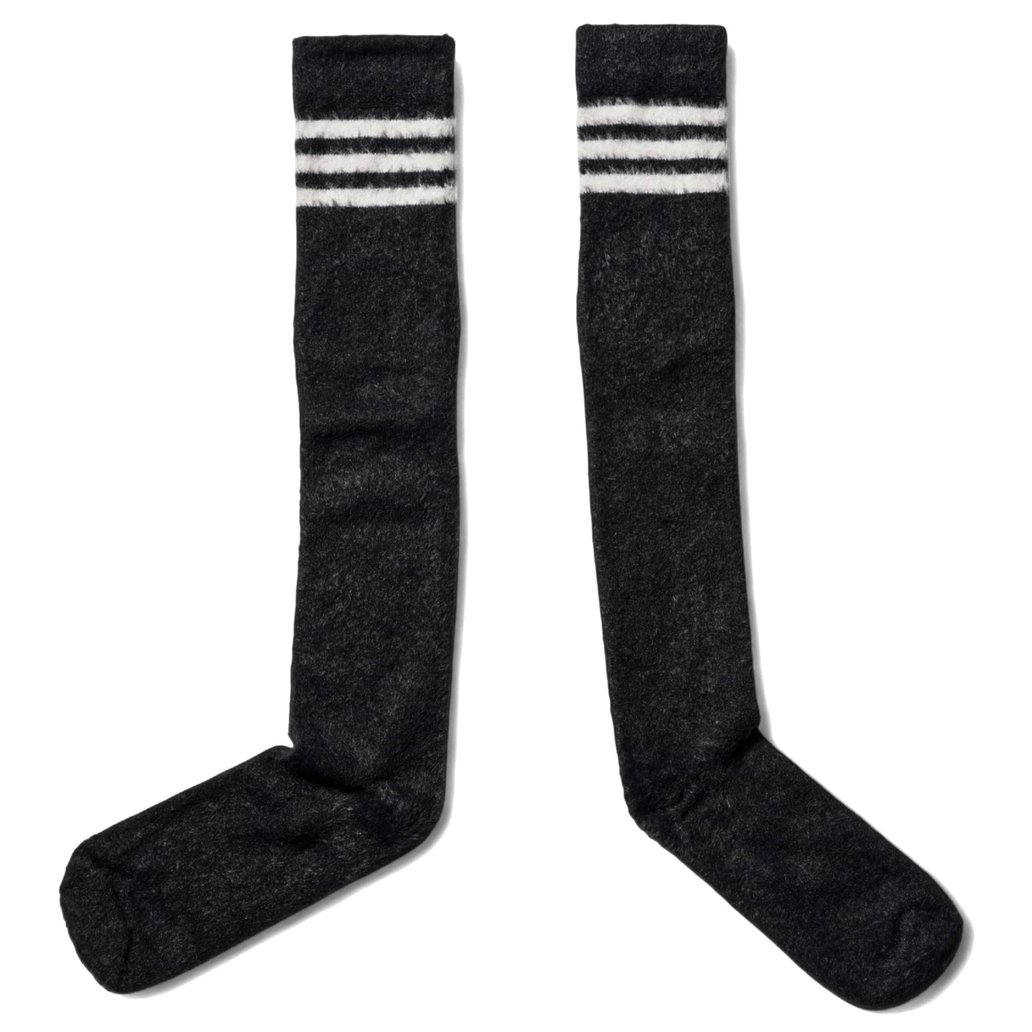 AV FUZZY SOCKS / CHALK PEARL/BLACK/BETTER SCARLET