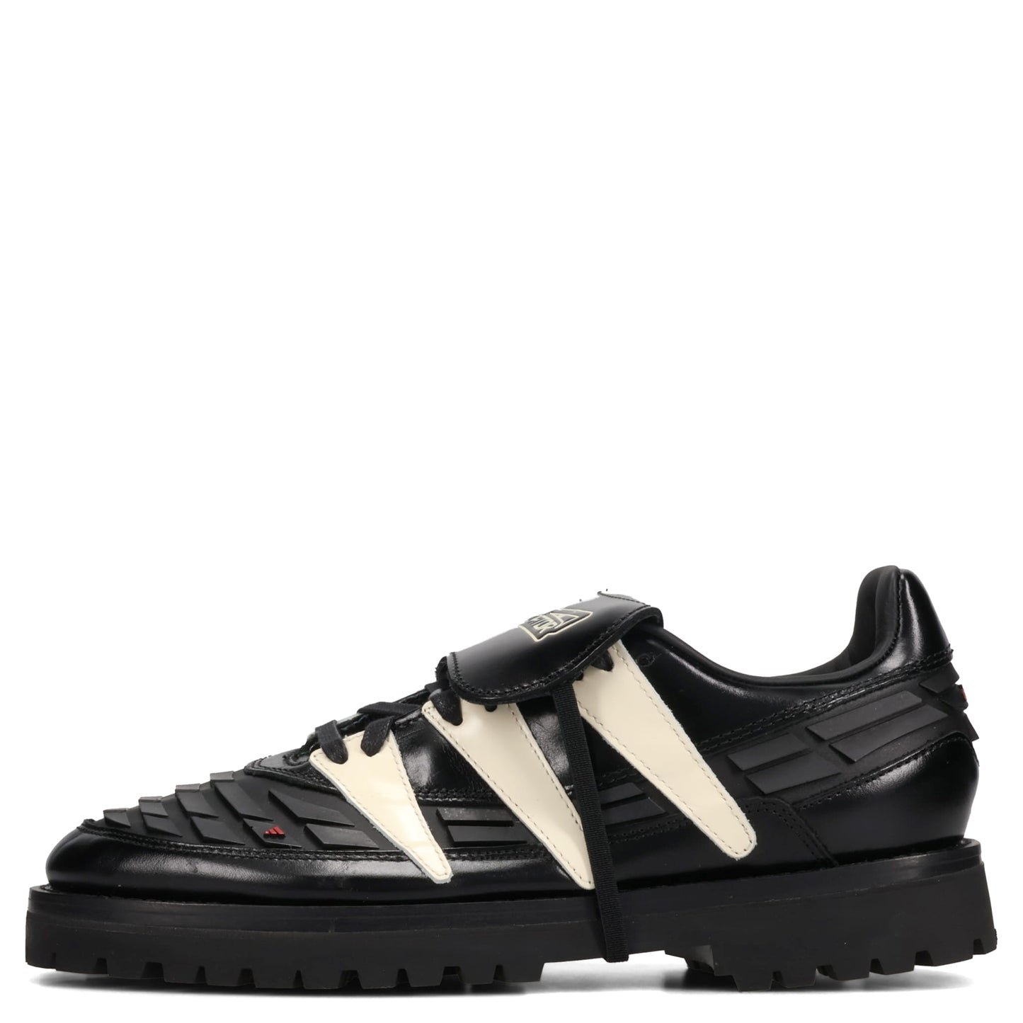 PREDATOR BRAIN DEAD / CBLACK/CREWHT/CBLACK