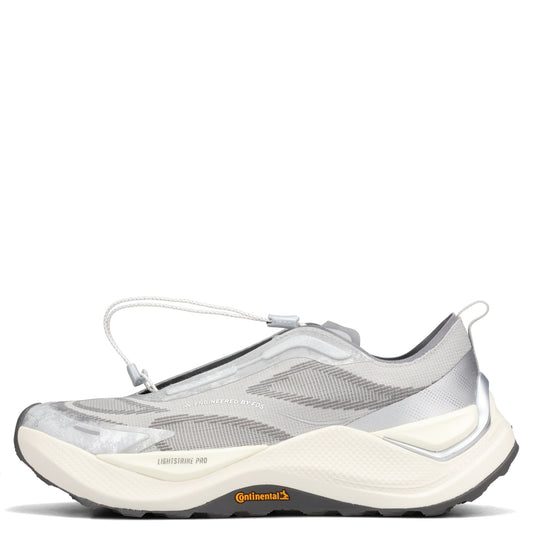 HOLO PEAK / CBLACK/IRONMT/FTWWHT