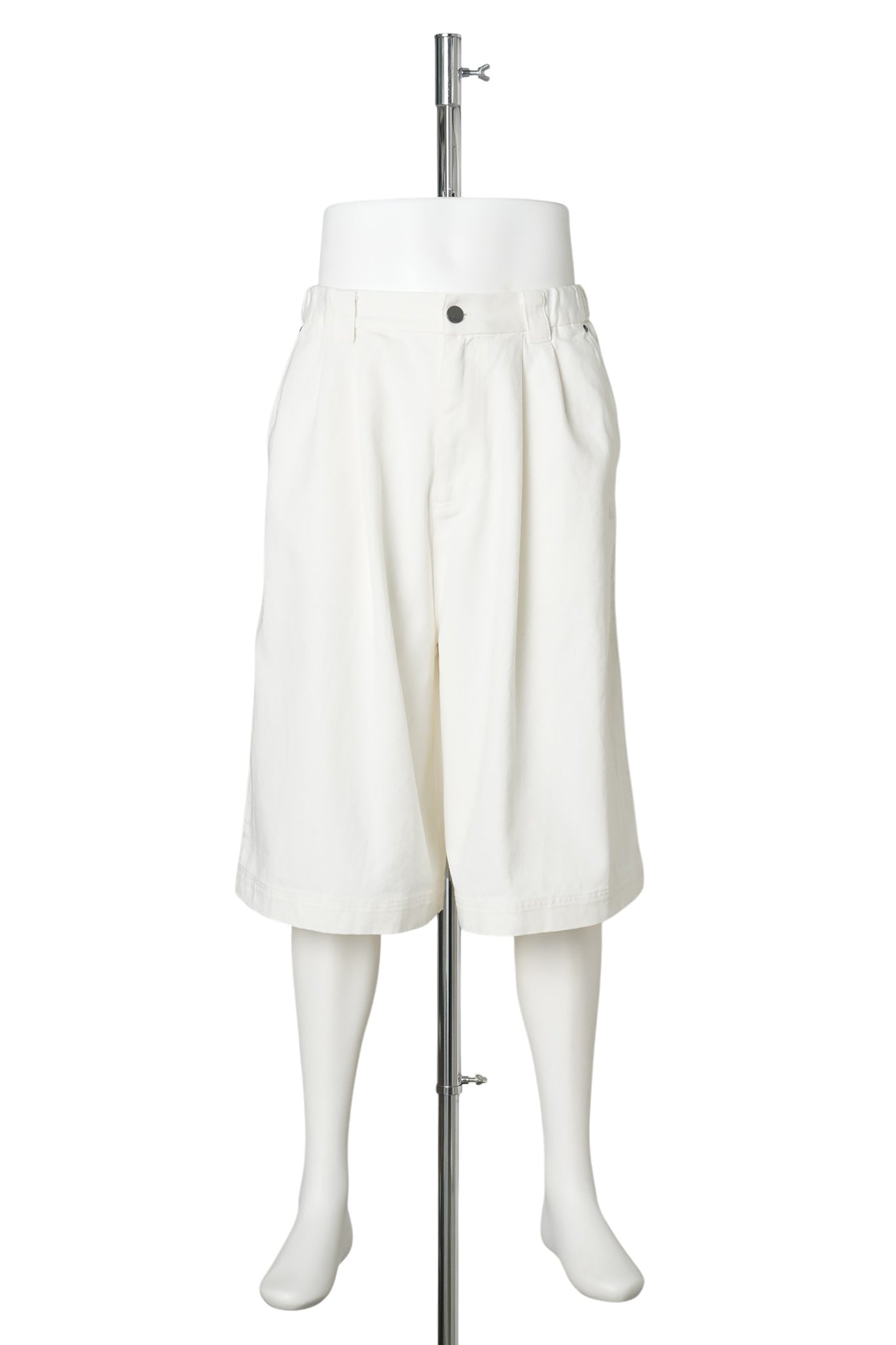 DOUBLE PLEATED JORTS / CLOWHI