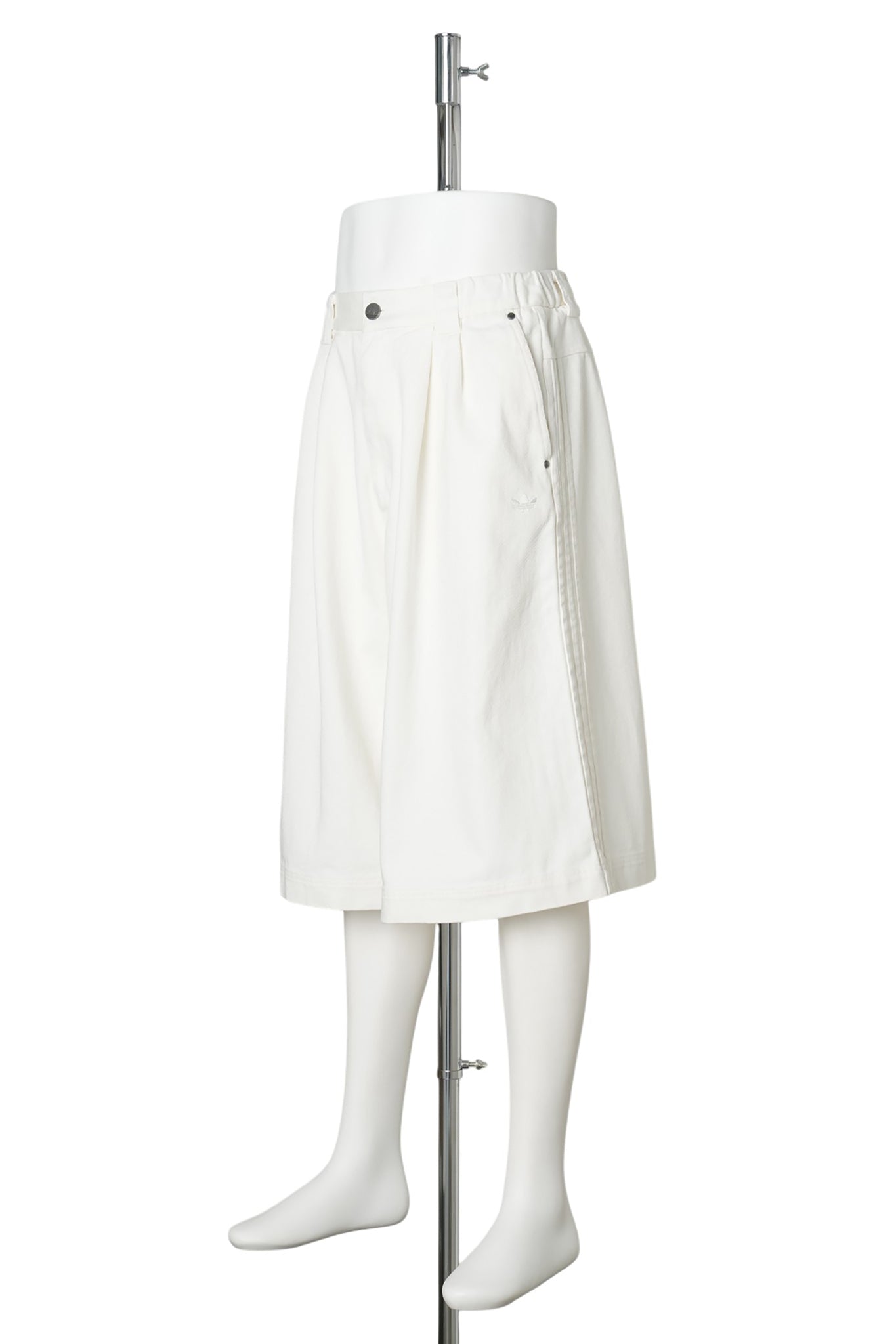 DOUBLE PLEATED JORTS / CLOWHI
