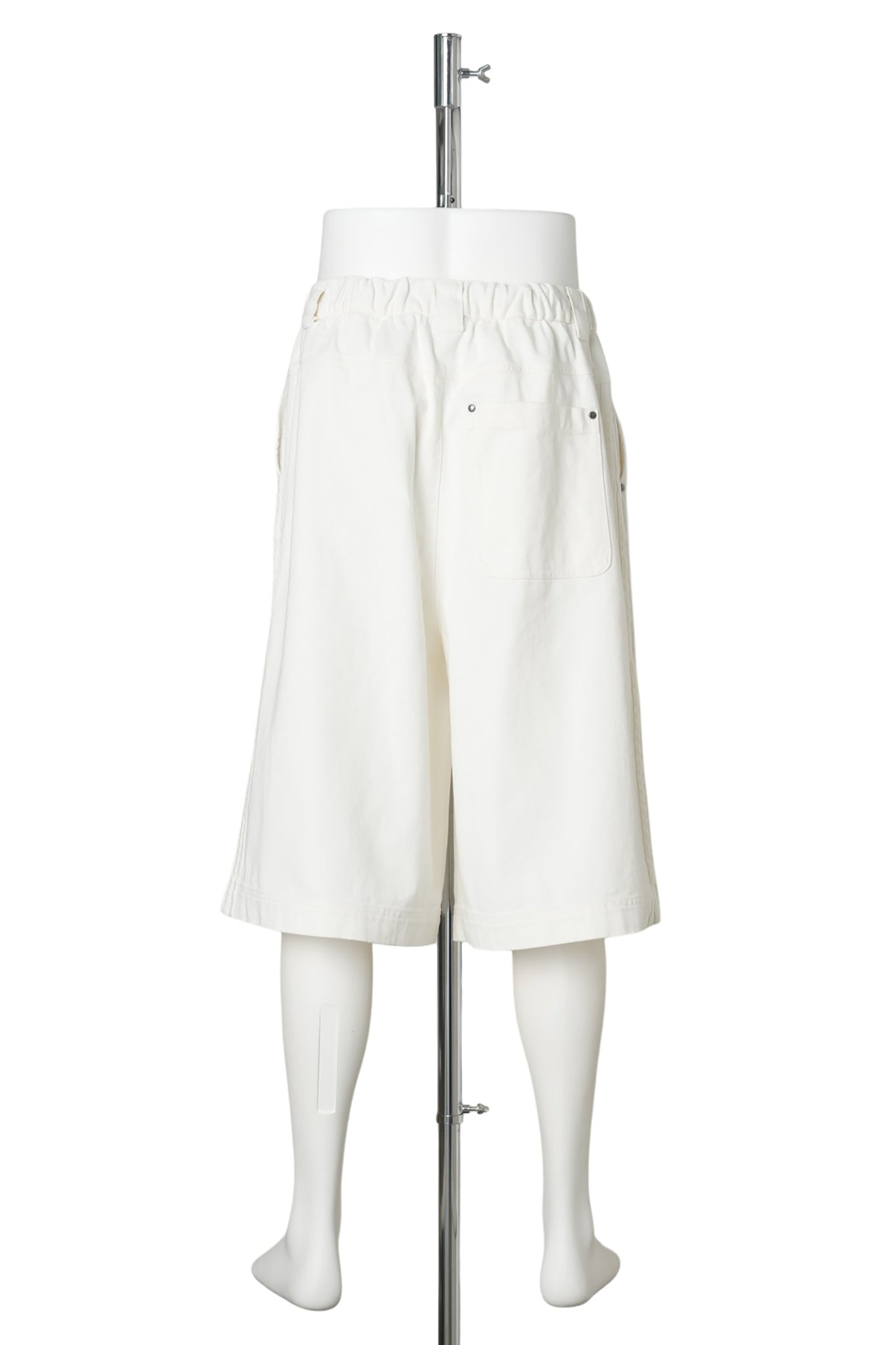 DOUBLE PLEATED JORTS / CLOWHI