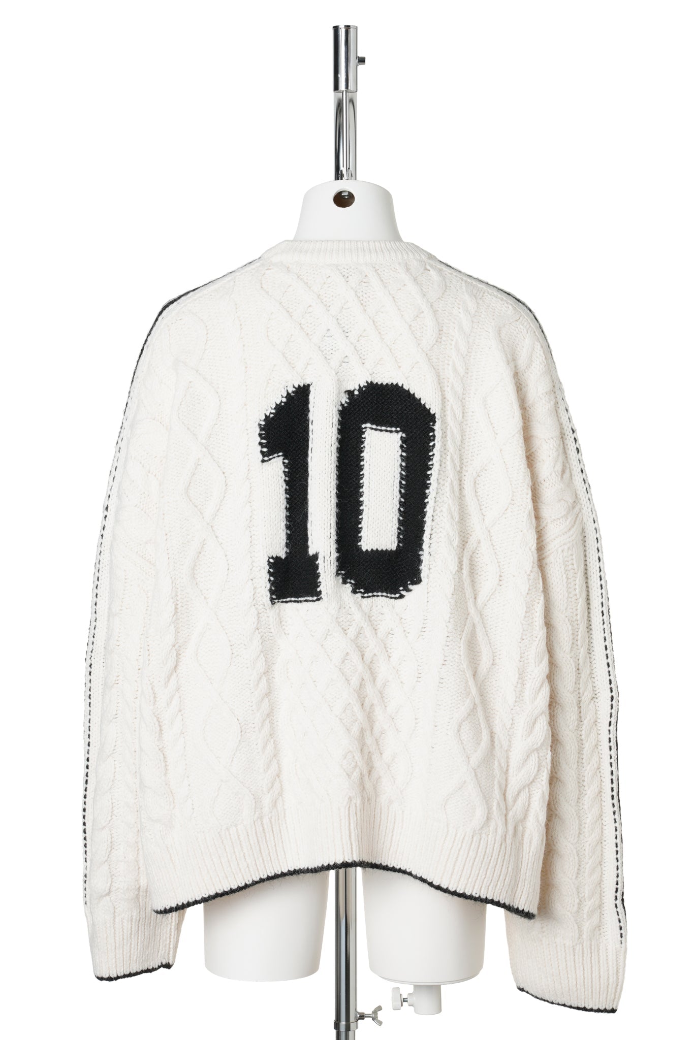 CABLEKNIT SWEATER / CWHITE/BLACK