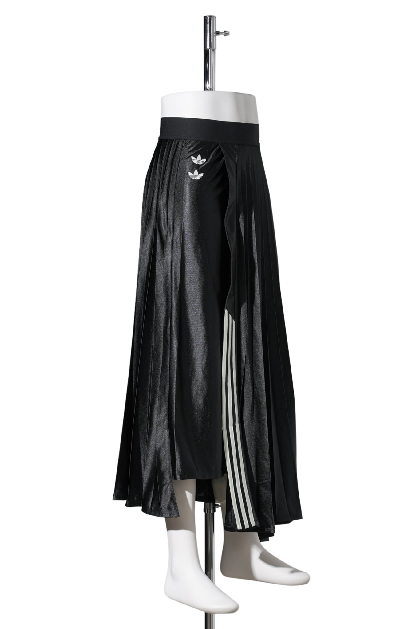 WC DAZZLE PLEAT / BLACK
