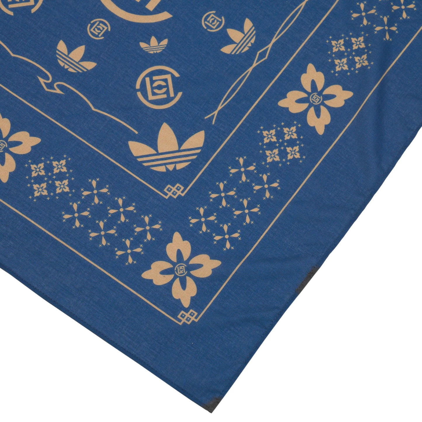 CLOT BANDANA / TECIND/CARDBO