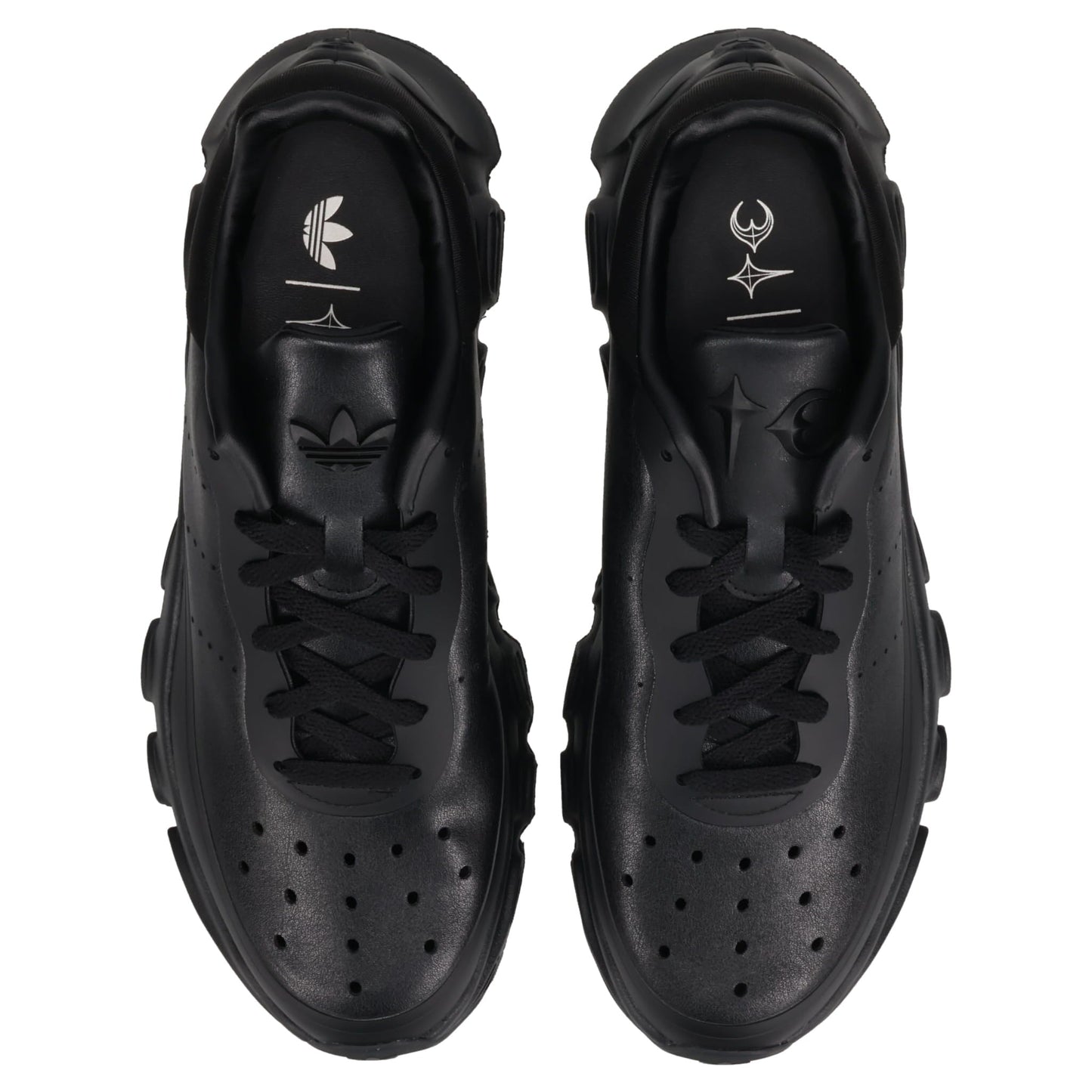 ADIFOM MEGARIDE TC / CORE BLACK / CORE BLACK / SILVER METALLIC