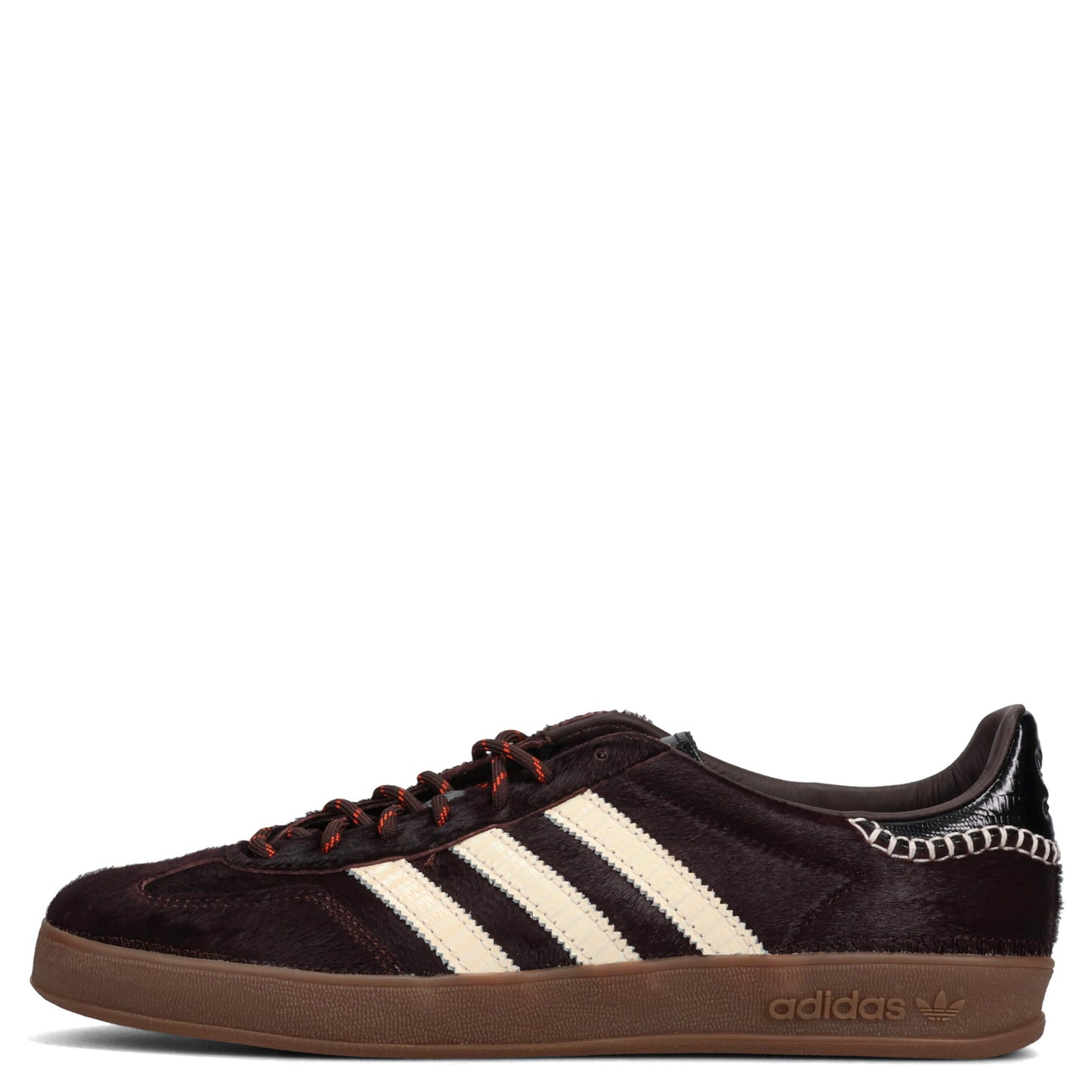 WB GAZELLE PONY / AUCO/WONWHI/CBLACK