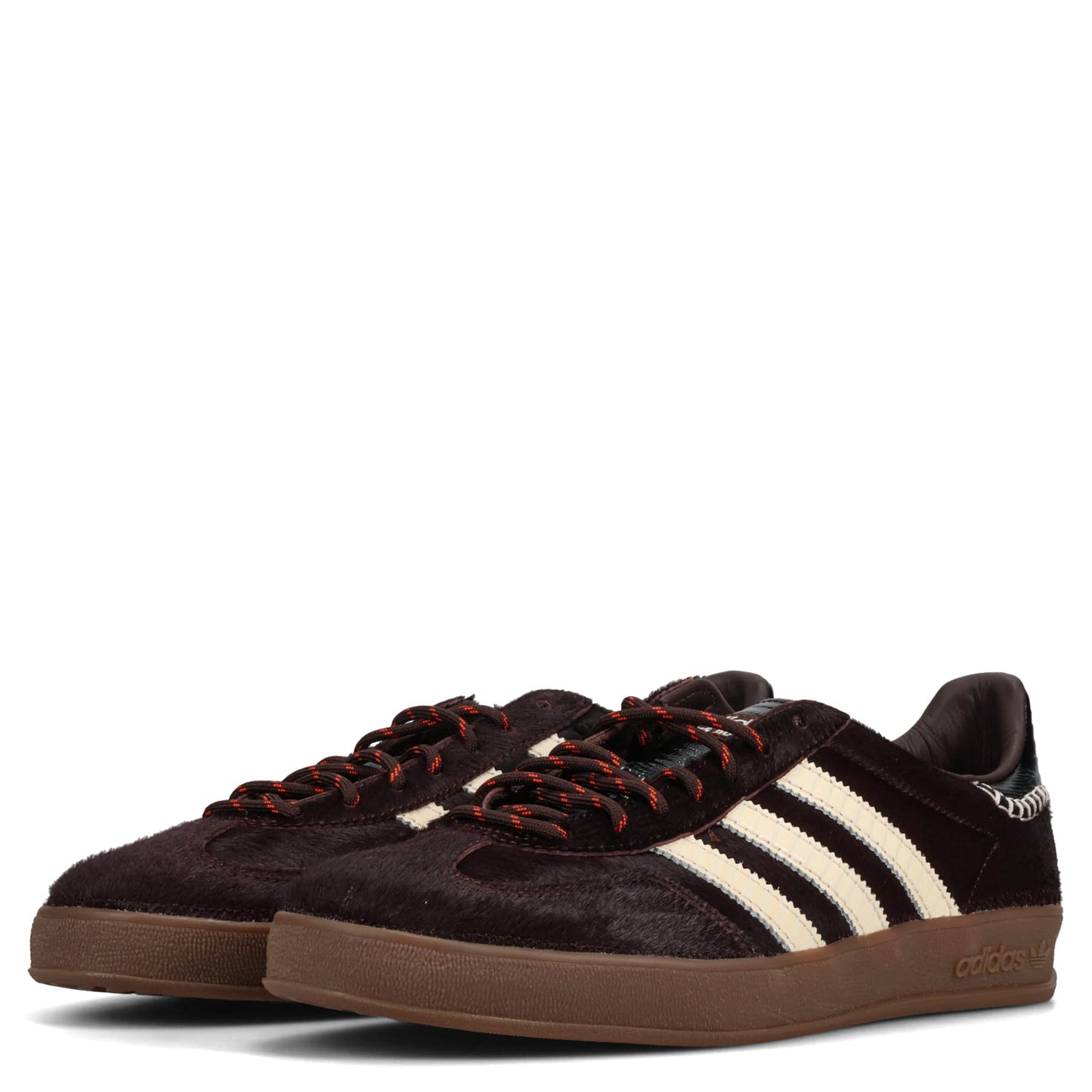WB GAZELLE PONY / AUCO/WONWHI/CBLACK