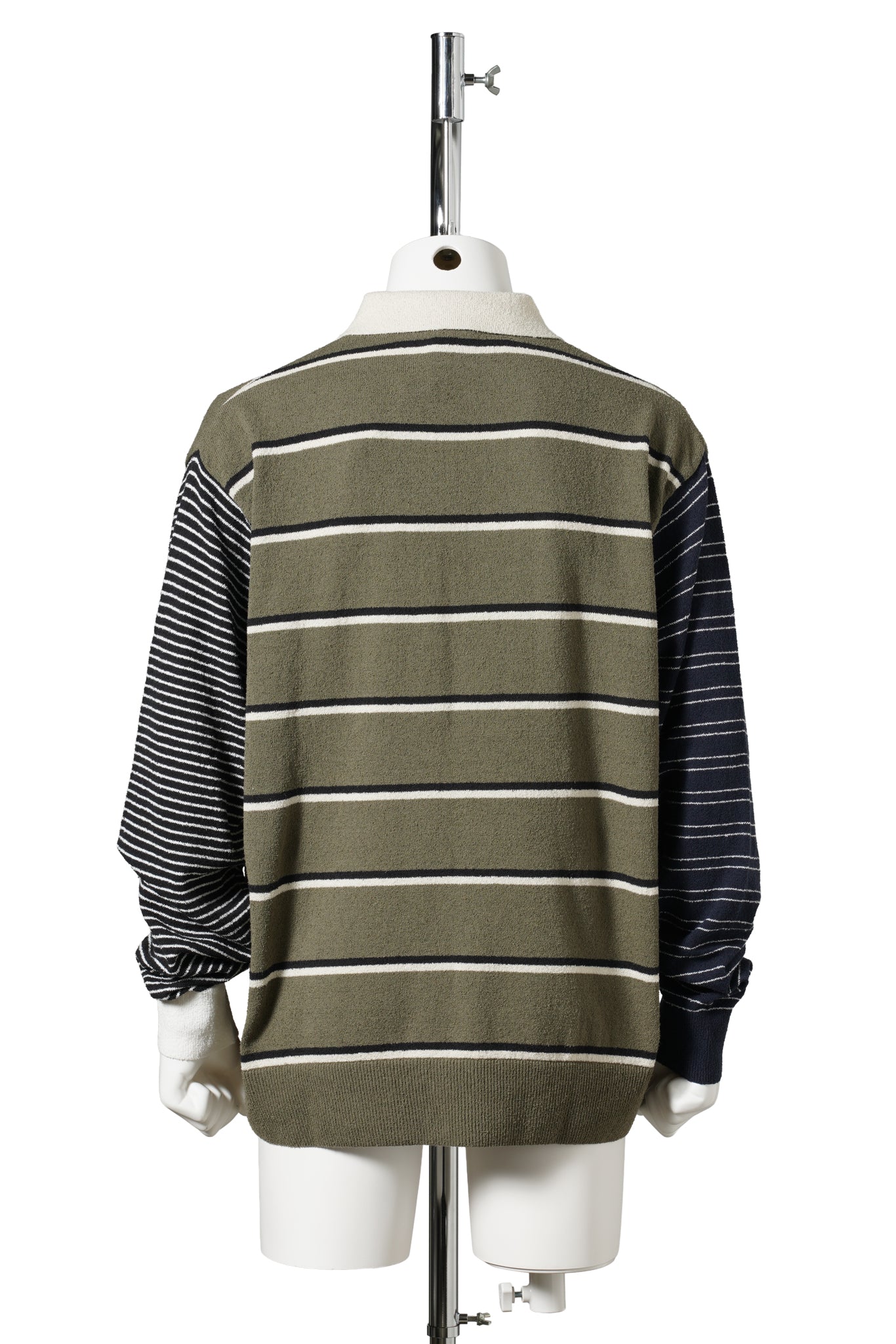 ADI007 LS TEE / OLISTR/ALUMIN/BLACK