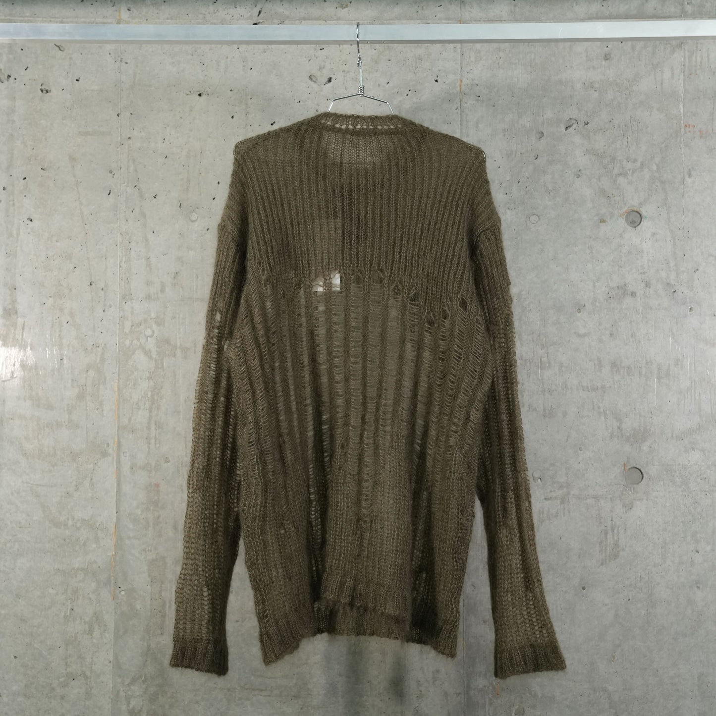 SWEATER / 58