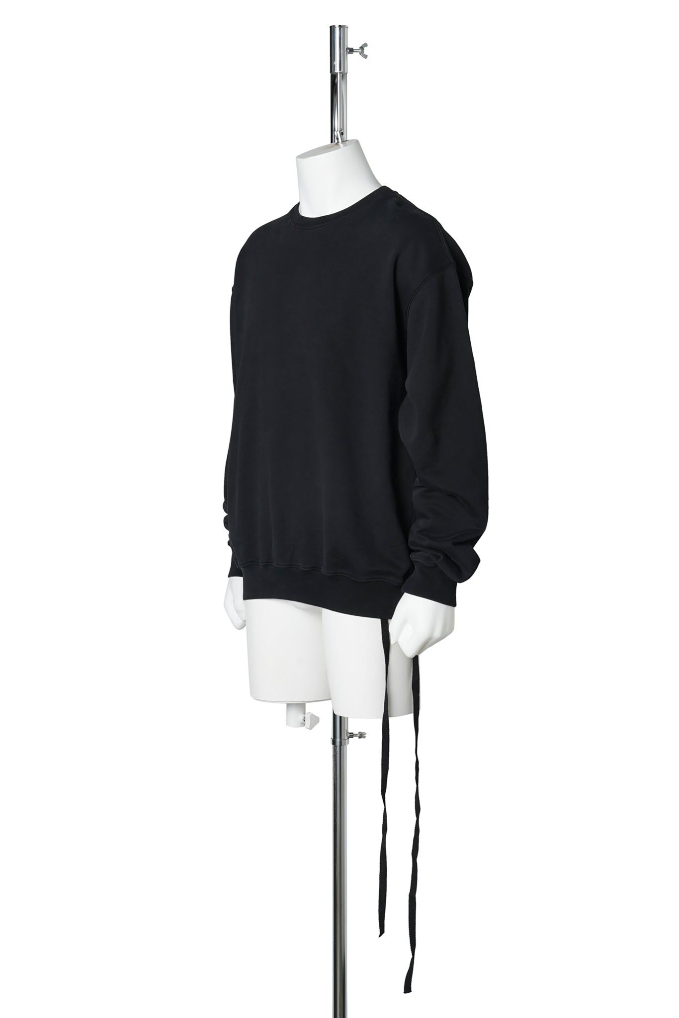 HENRICUS STANDARD CREW NECK SWEATER / BLACK