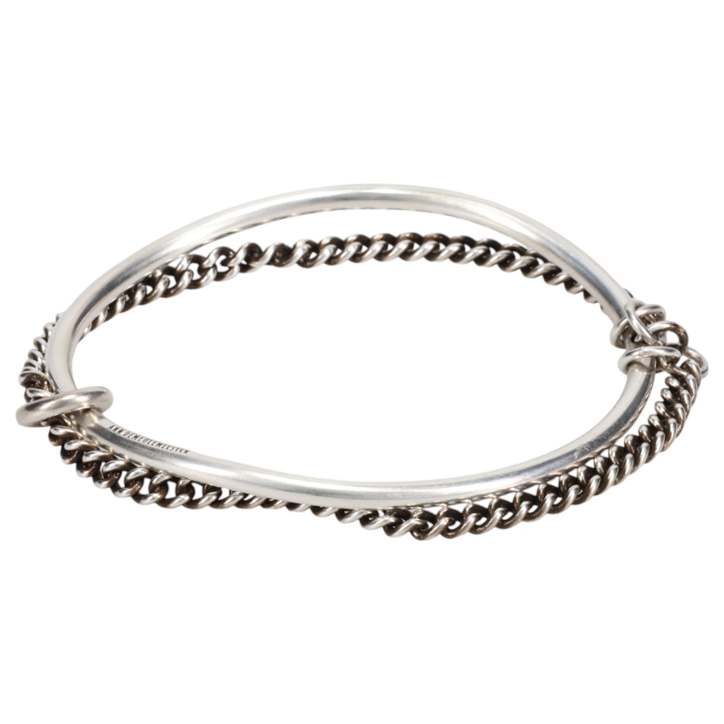 VOKKO IRREGULAR BANGLE WITH CHAIN / ANT IQUE SILVER
