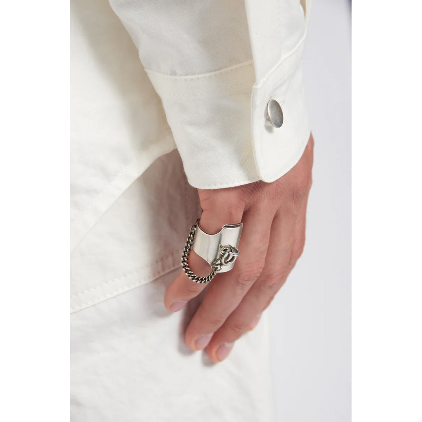 MARTINE LOCKRING / ANT