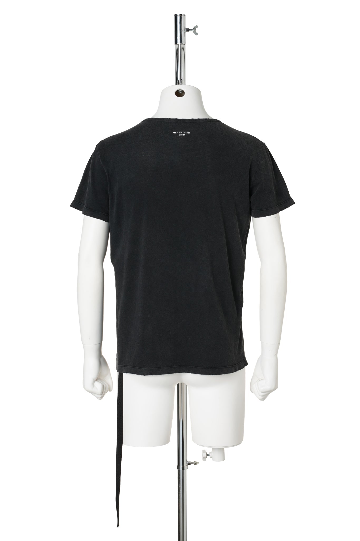IDAR CROPPED STANDARD FIT T-SHIRT WITH "AD EMBLEM" PRINT / 098:FADED BLACK