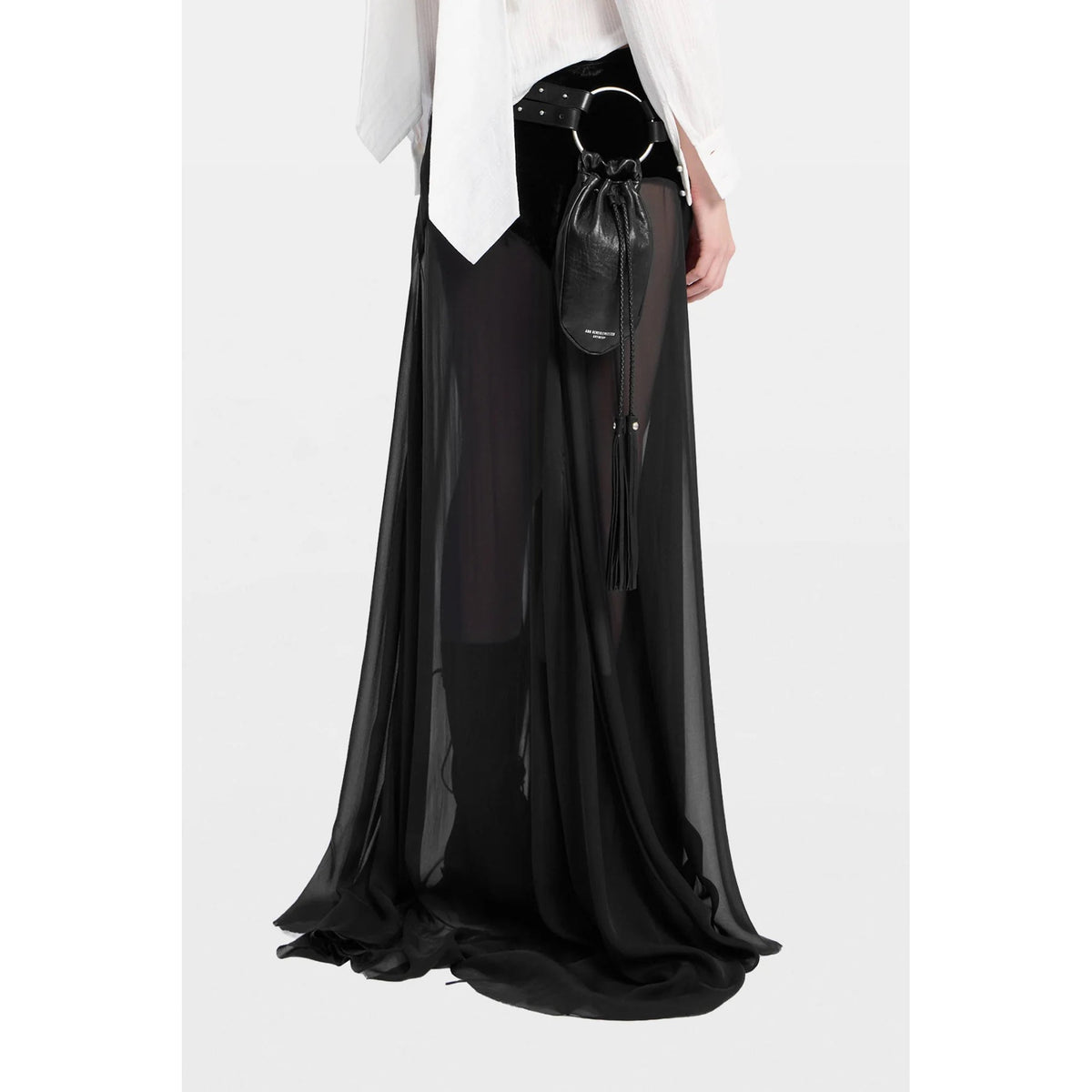 KENAN POUCH WITH TASSEL CLOSURE AND DOUBLE STRAPS / 099:BLACK