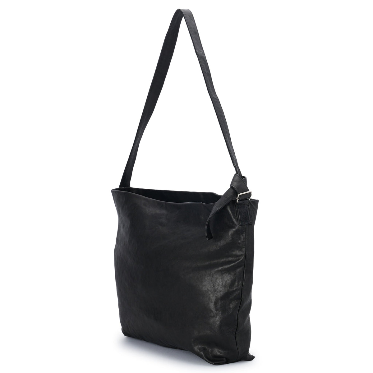 TOSH LARGE SOFT SHOULDER BAG / 099:BLACK