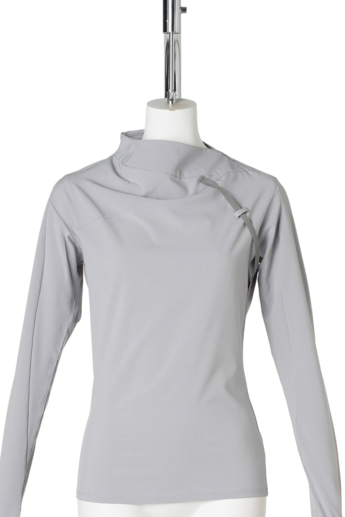 ADJUSTABLE NECK TOP (WM) / LIGHT GREY