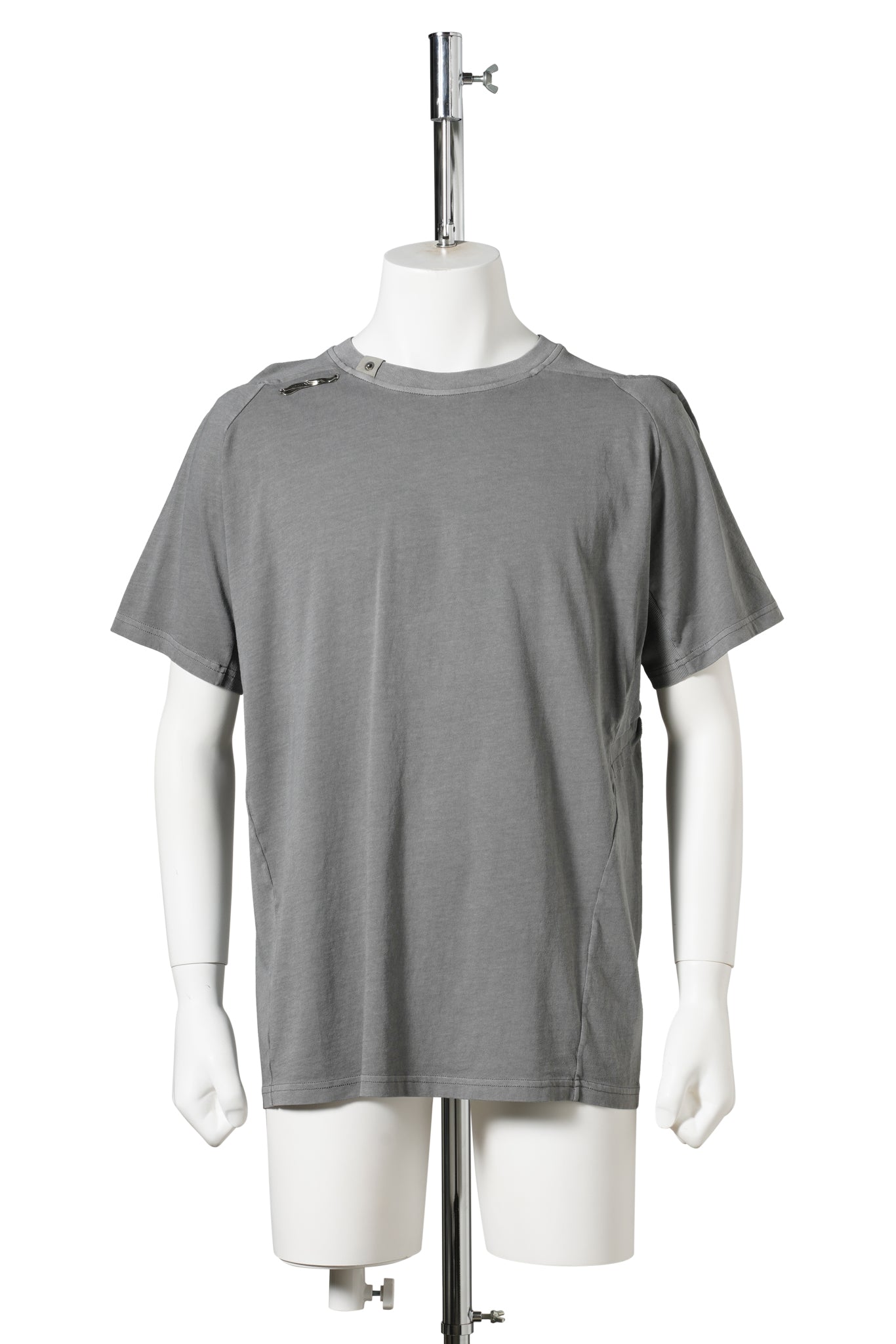 METAL LOGO HALF SLEEVE / COOL GREY