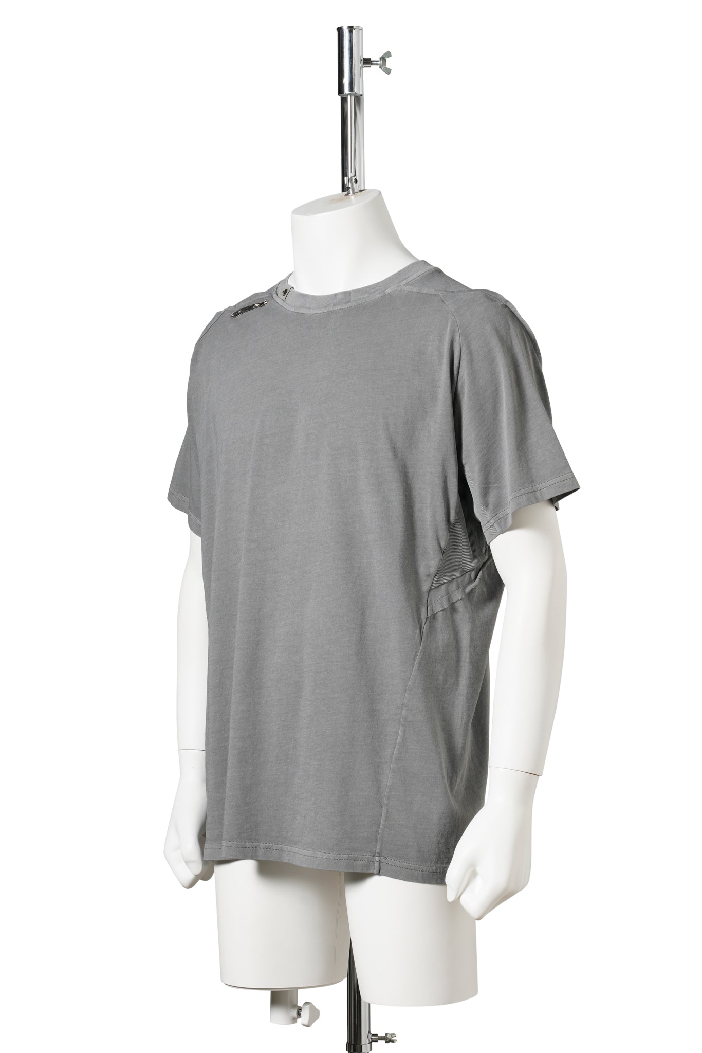 METAL LOGO HALF SLEEVE / COOL GREY