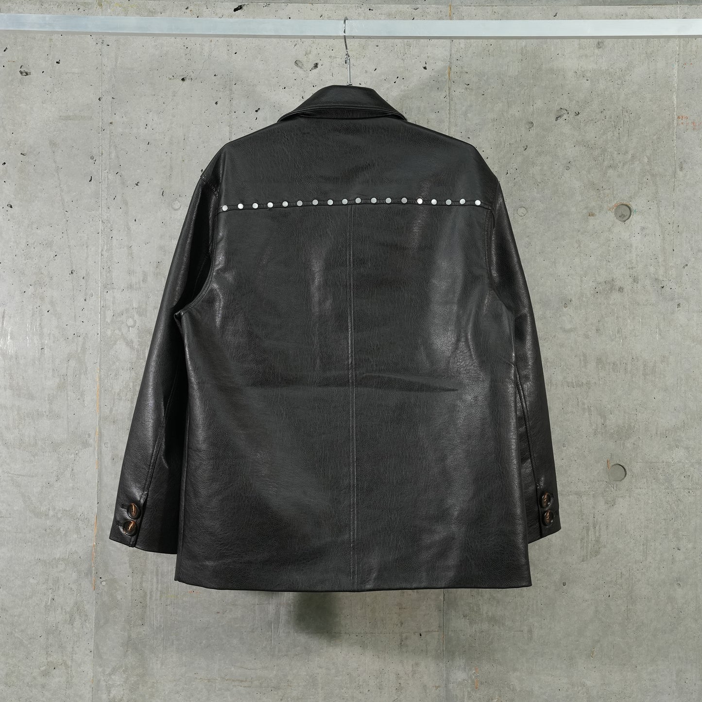 STUDDED CAR COAT / BLACK