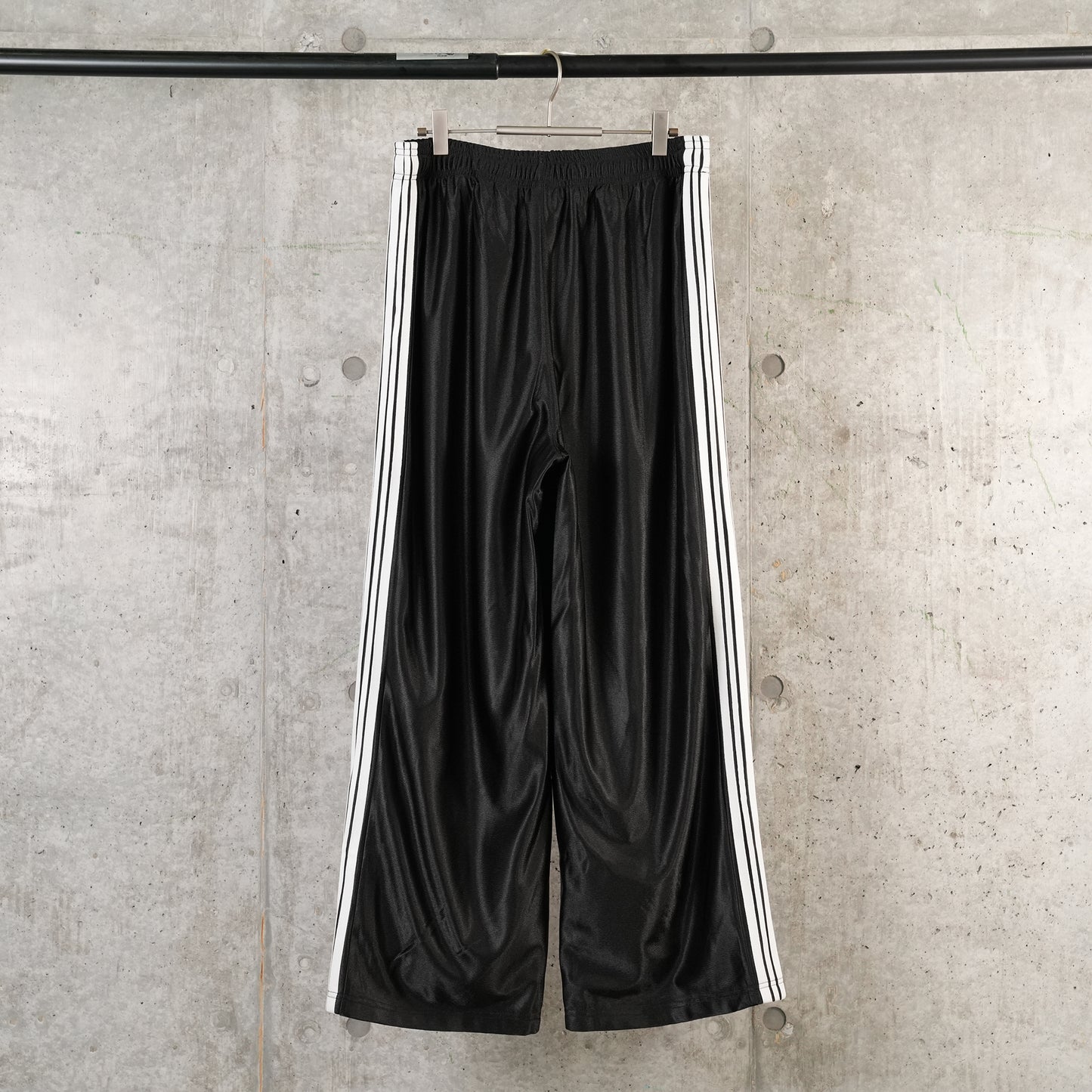 FOOTBALL TRACK PANTS / BLACK