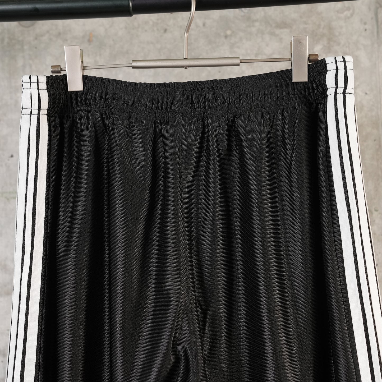 FOOTBALL TRACK PANTS / BLACK