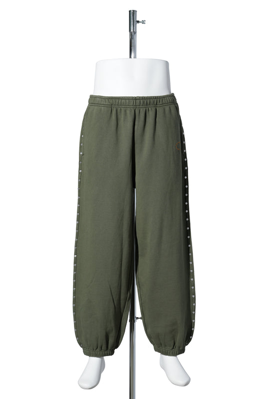 STUDDED  BIG SWEAT PANTS / OLIVE