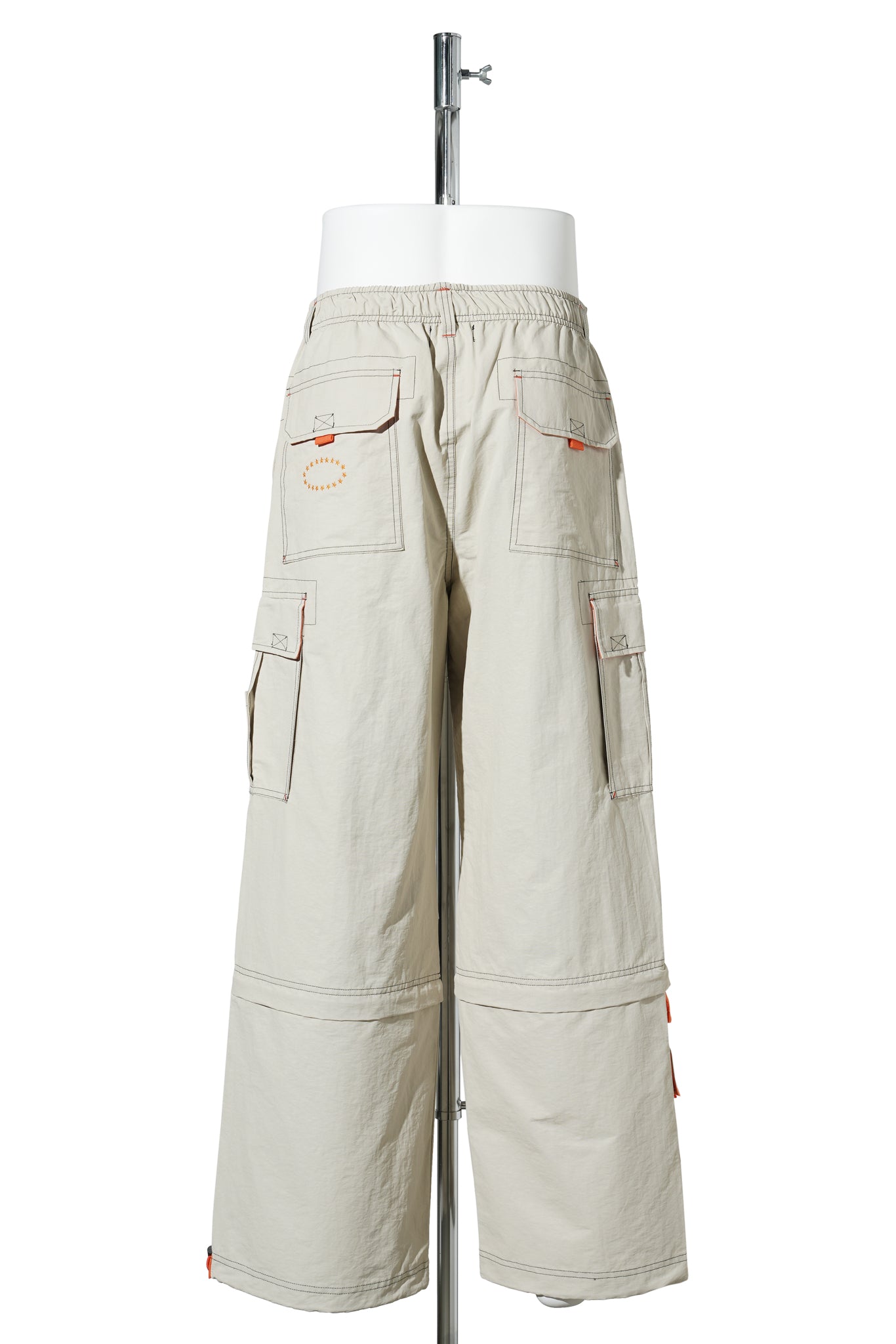 NYLON CARGO PANTS / BEIGE