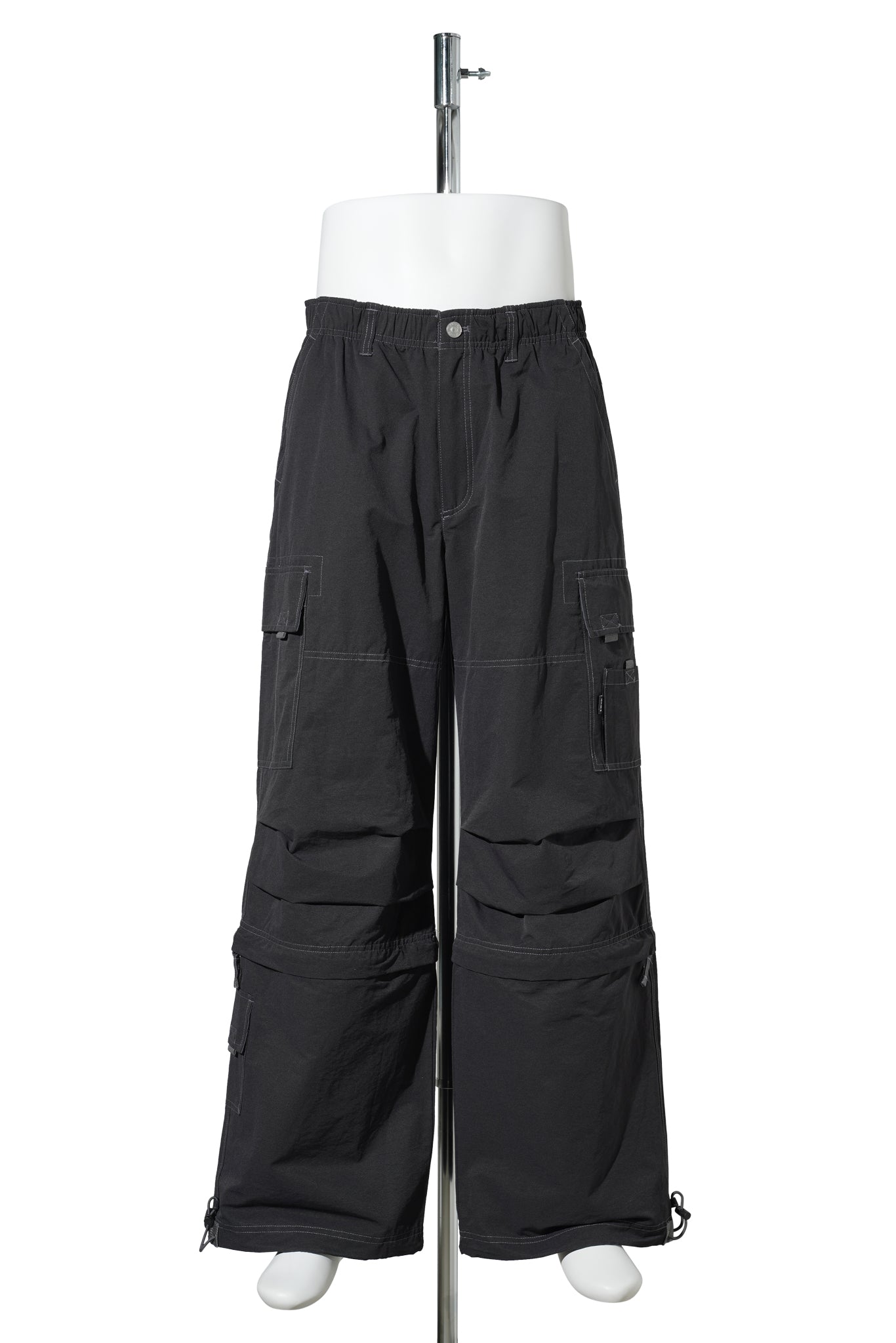 NYLON CARGO PANTS / BLACK