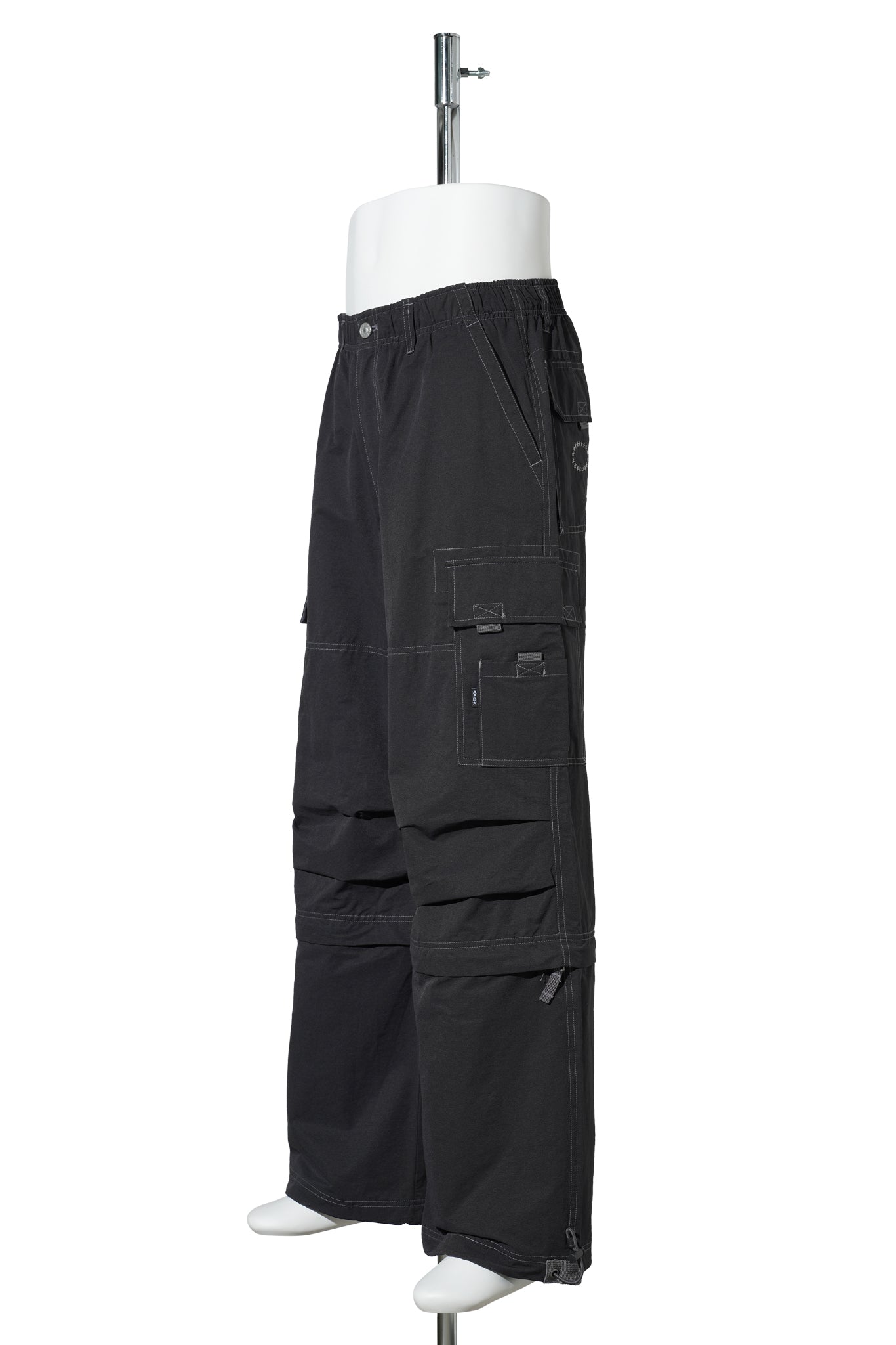 NYLON CARGO PANTS / BLACK