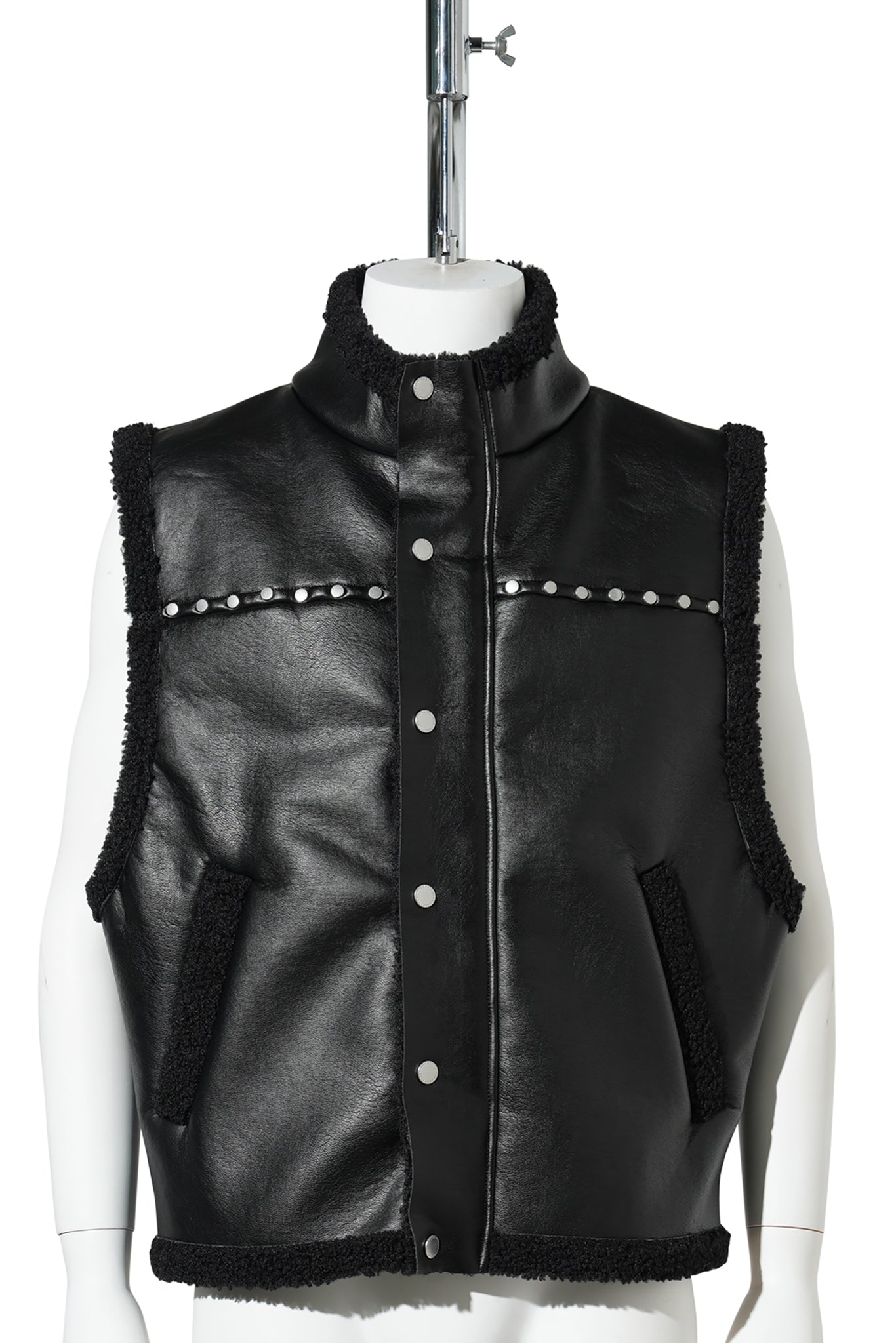 STUDDED VEST / BLACK