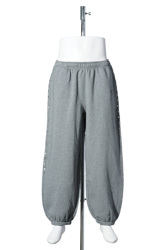 STUDDED BIG SWEAT PANTS / GREY