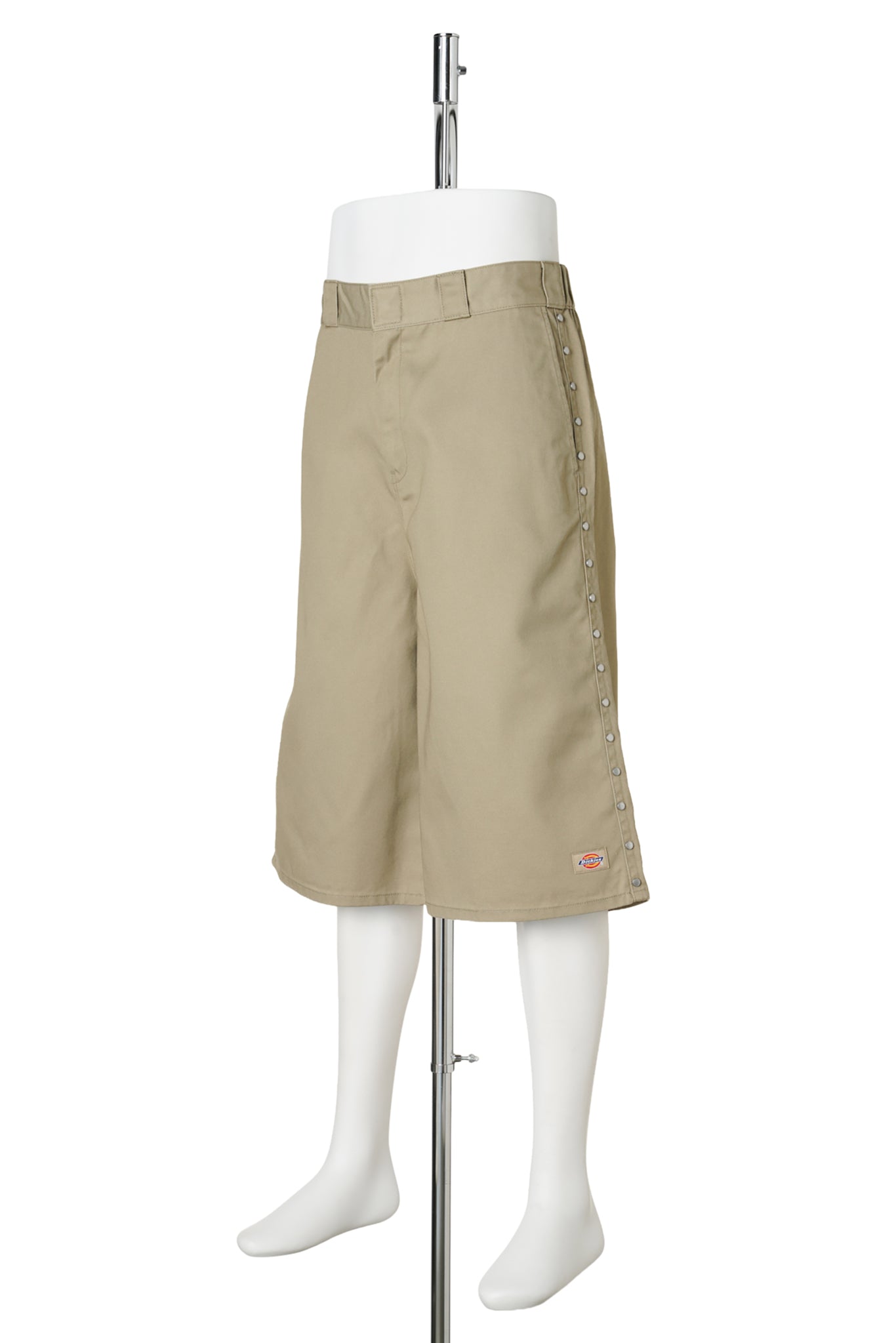 STUDDED HALF PANTS / KHAKI