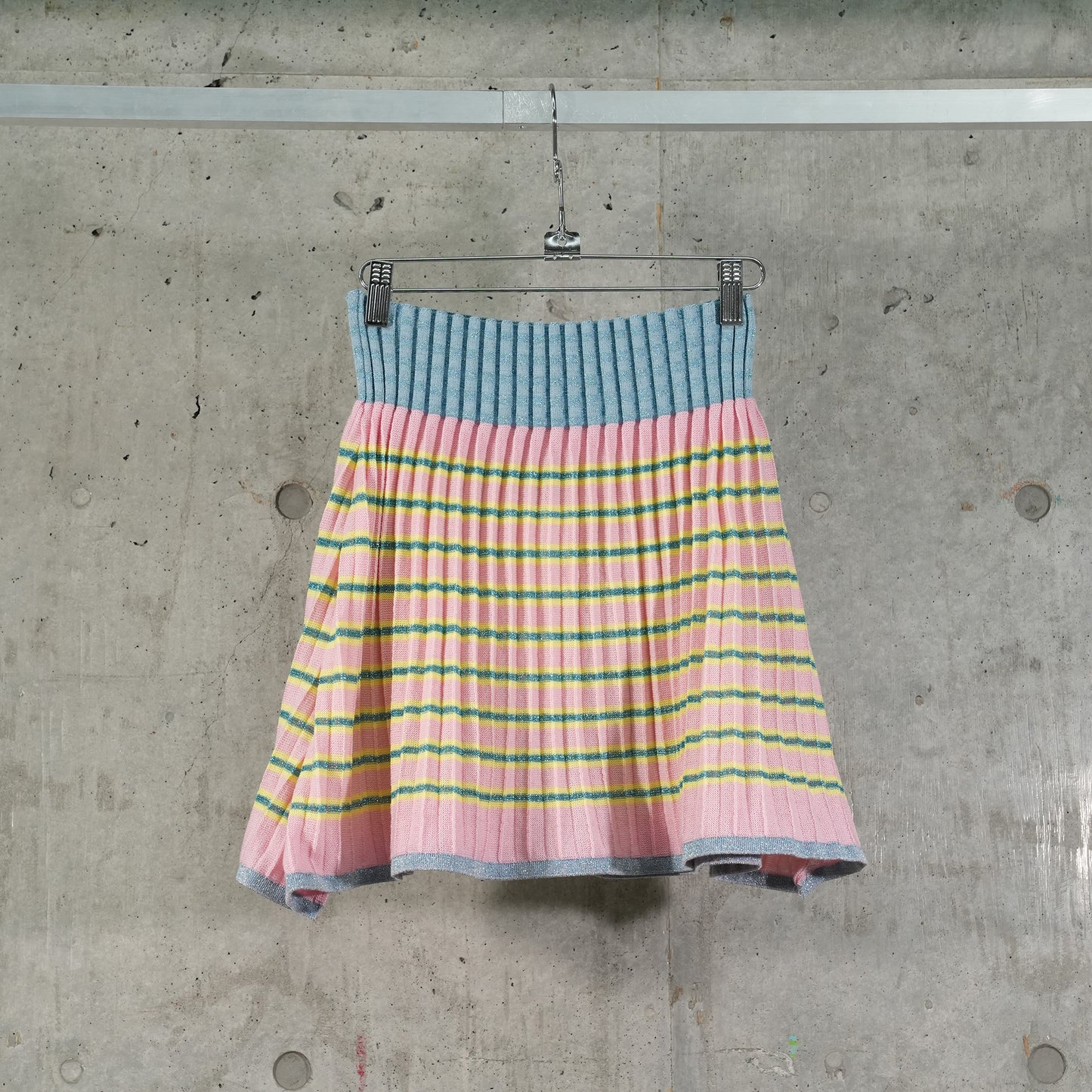 KNITTED MERINO AND LUREX PLEAT MIDI SKIRT WITH MULICOLOR STRIPES AND CHECK RIB / ROSE/MULTI