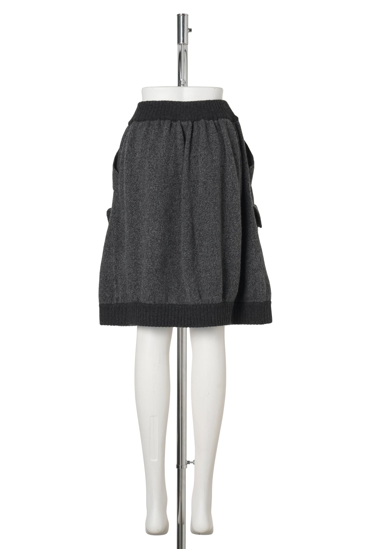 KNIT BOMBER SKIRT / GREY