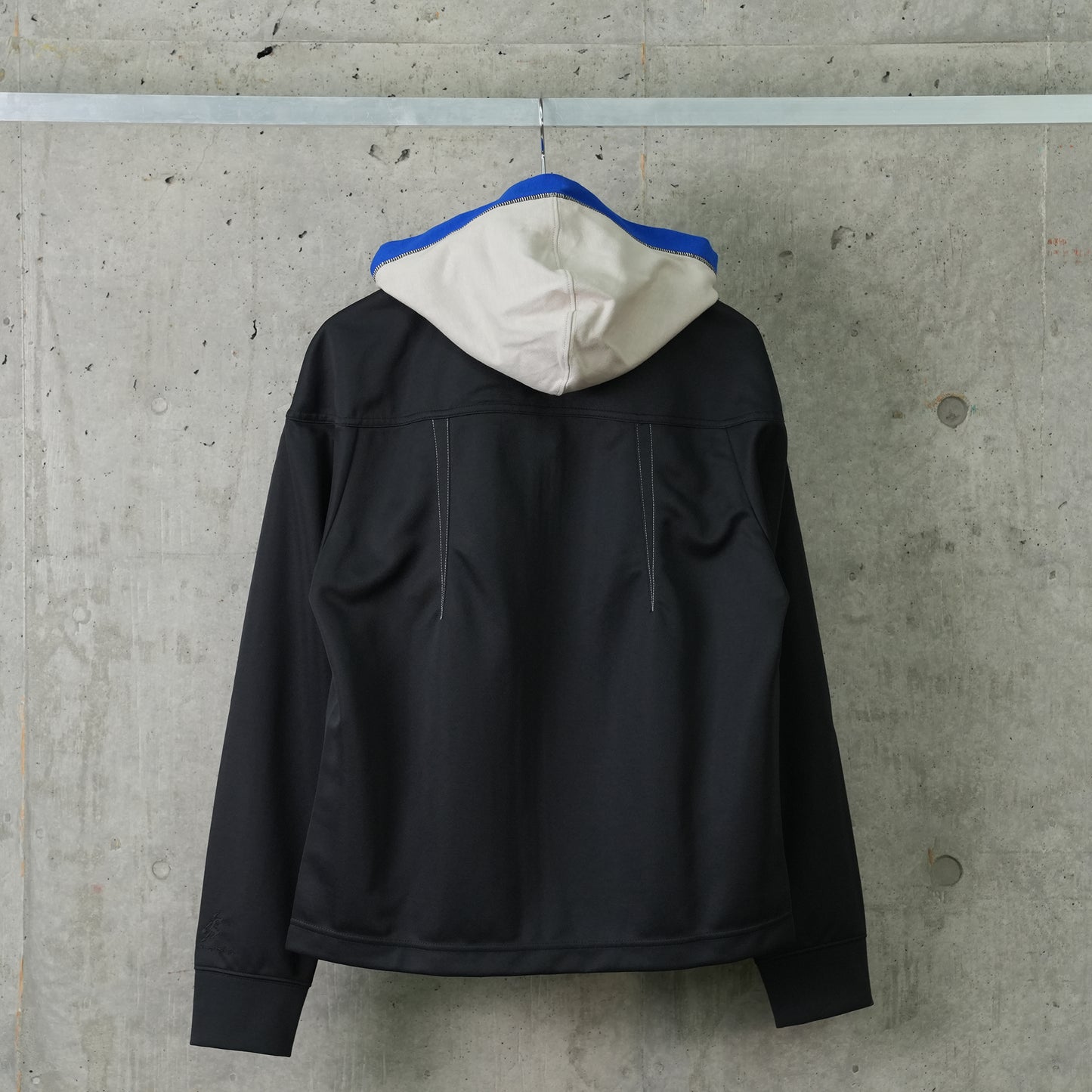 STYRAX TRACK JACKET / 001:ANTHRACITE