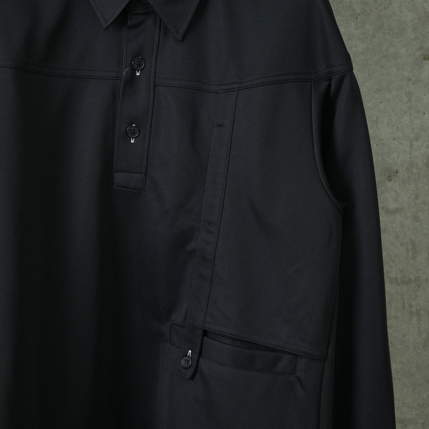 ORMOSIANCY PULLOVER / 001:ANTHRACITE