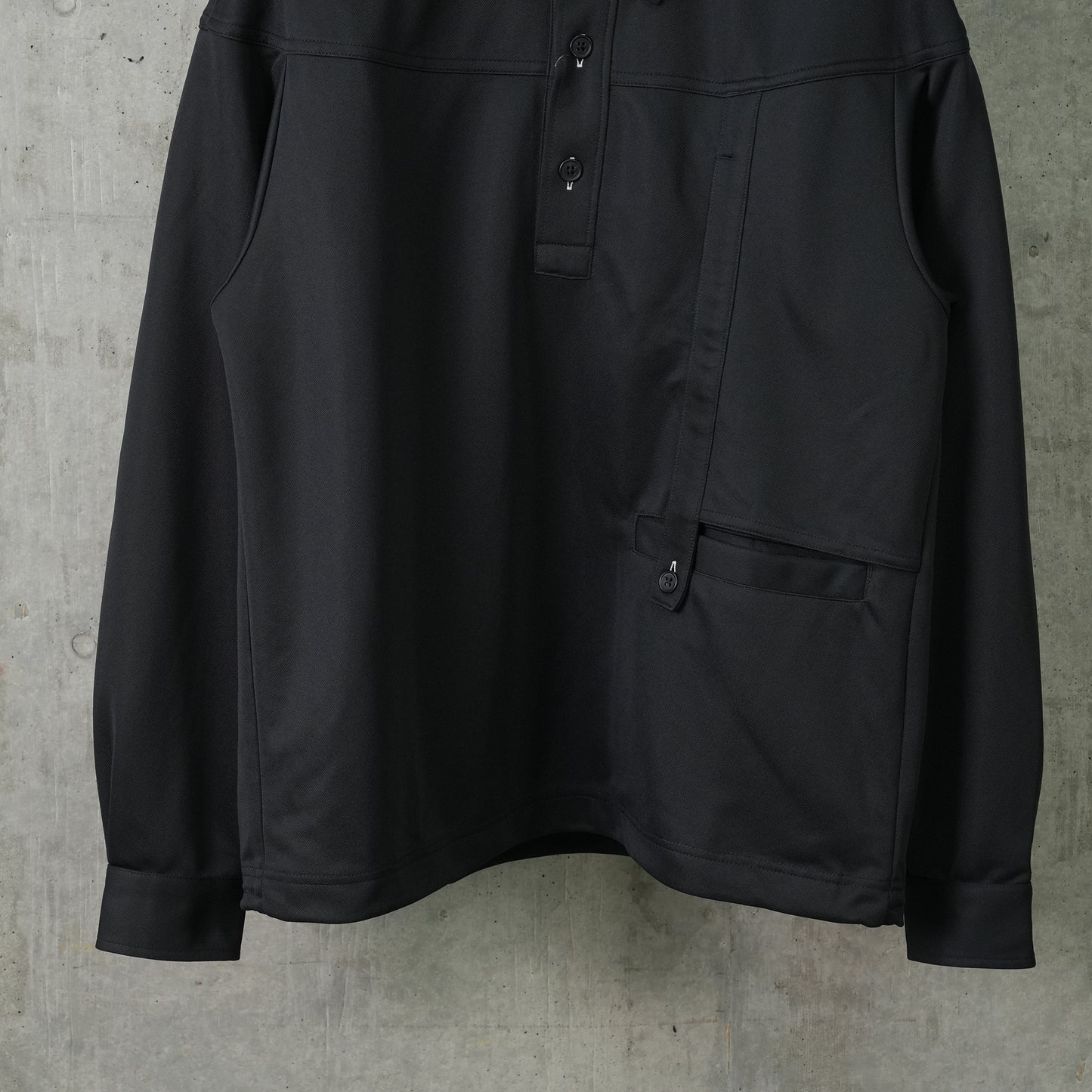 ORMOSIANCY PULLOVER / 001:ANTHRACITE