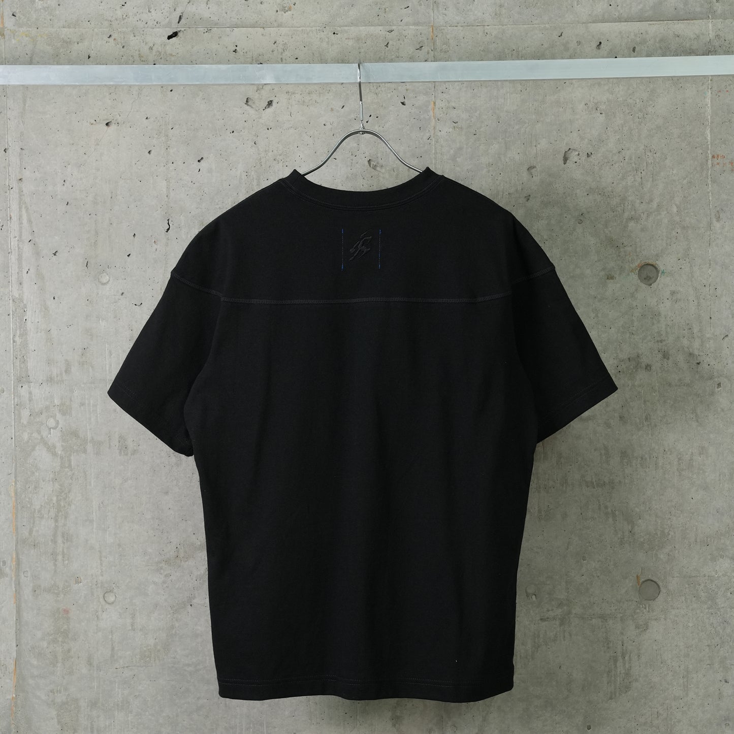 BIXANCE SHORT SLEEVE / 001:ANTHRACITE