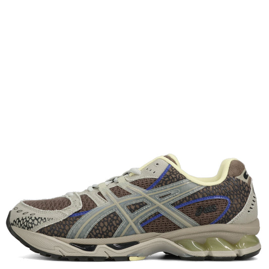 18 East GEL-NIMBUS 10.1 / 200:CANTEEN/ABBEY STONE