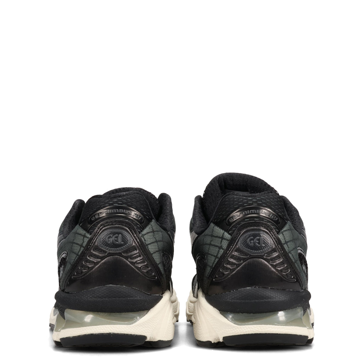 GEL-NIMBUS 10.1 / 006:BLACK/BLACK