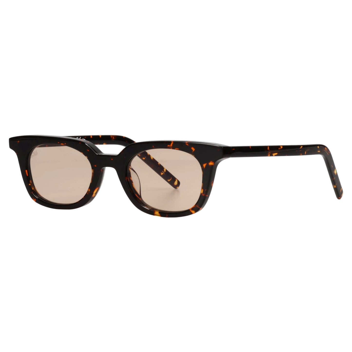 LO-FI / TOKYO EXCLUSIVE