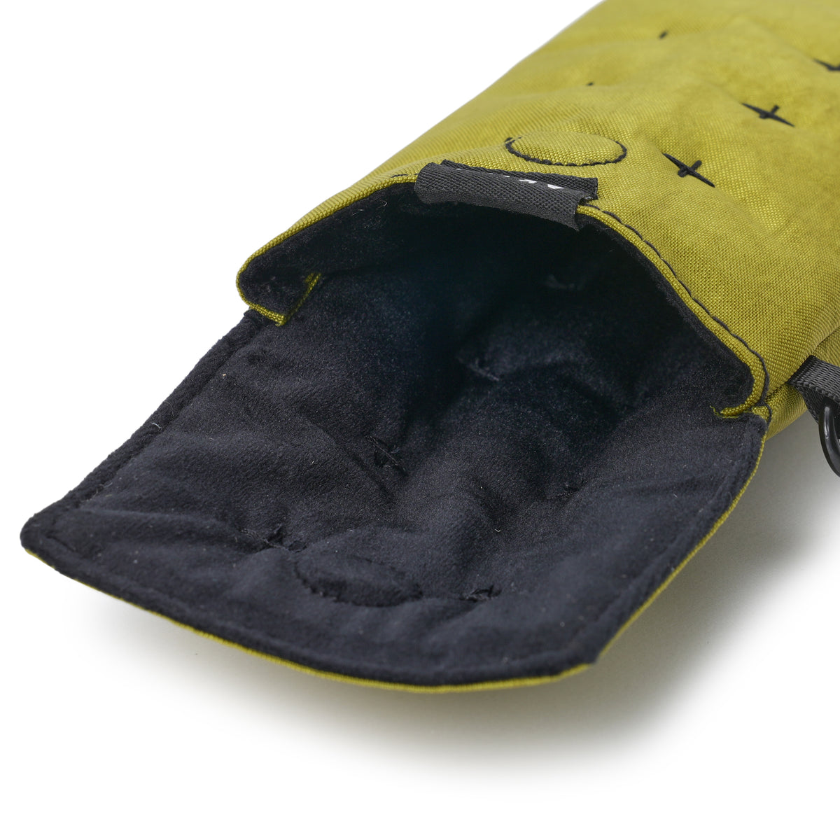 PUFF POUCH / SULFUR