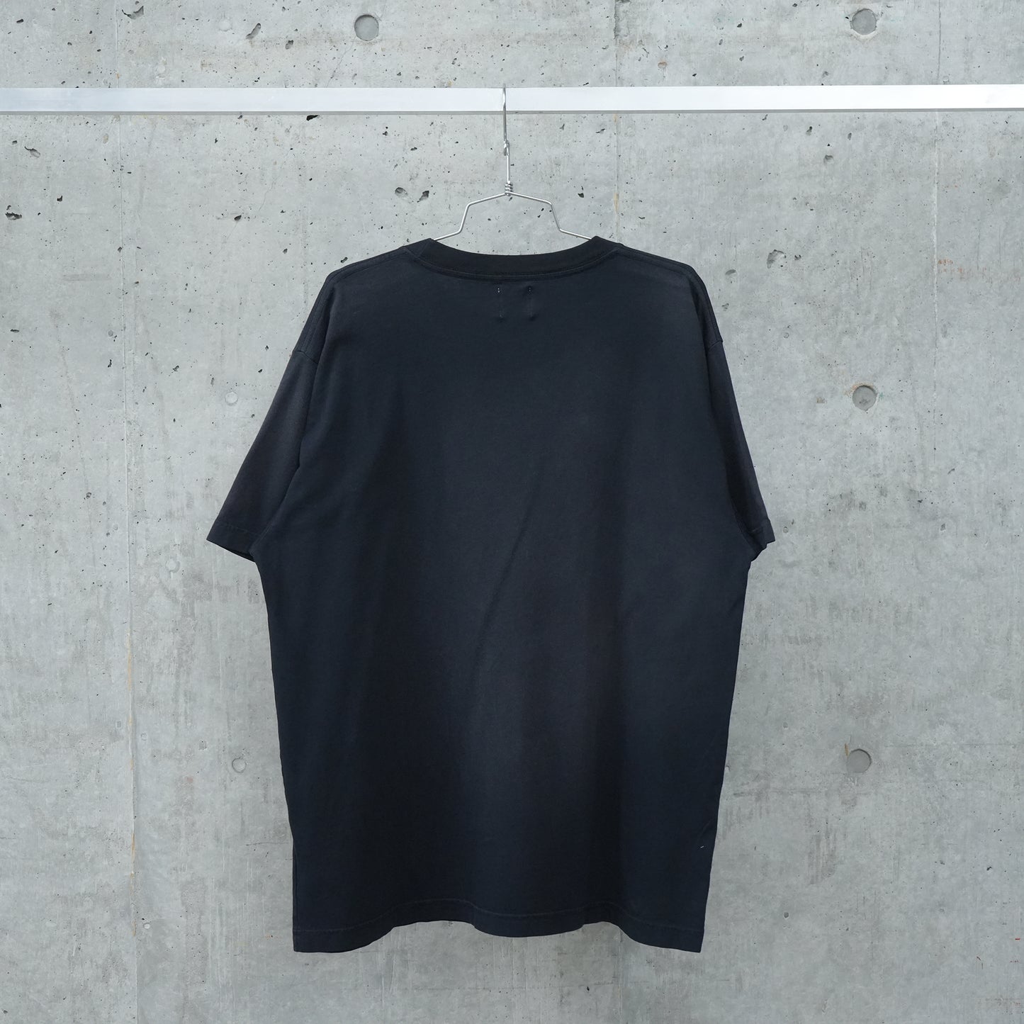 WAVING AL TEE / BLACK