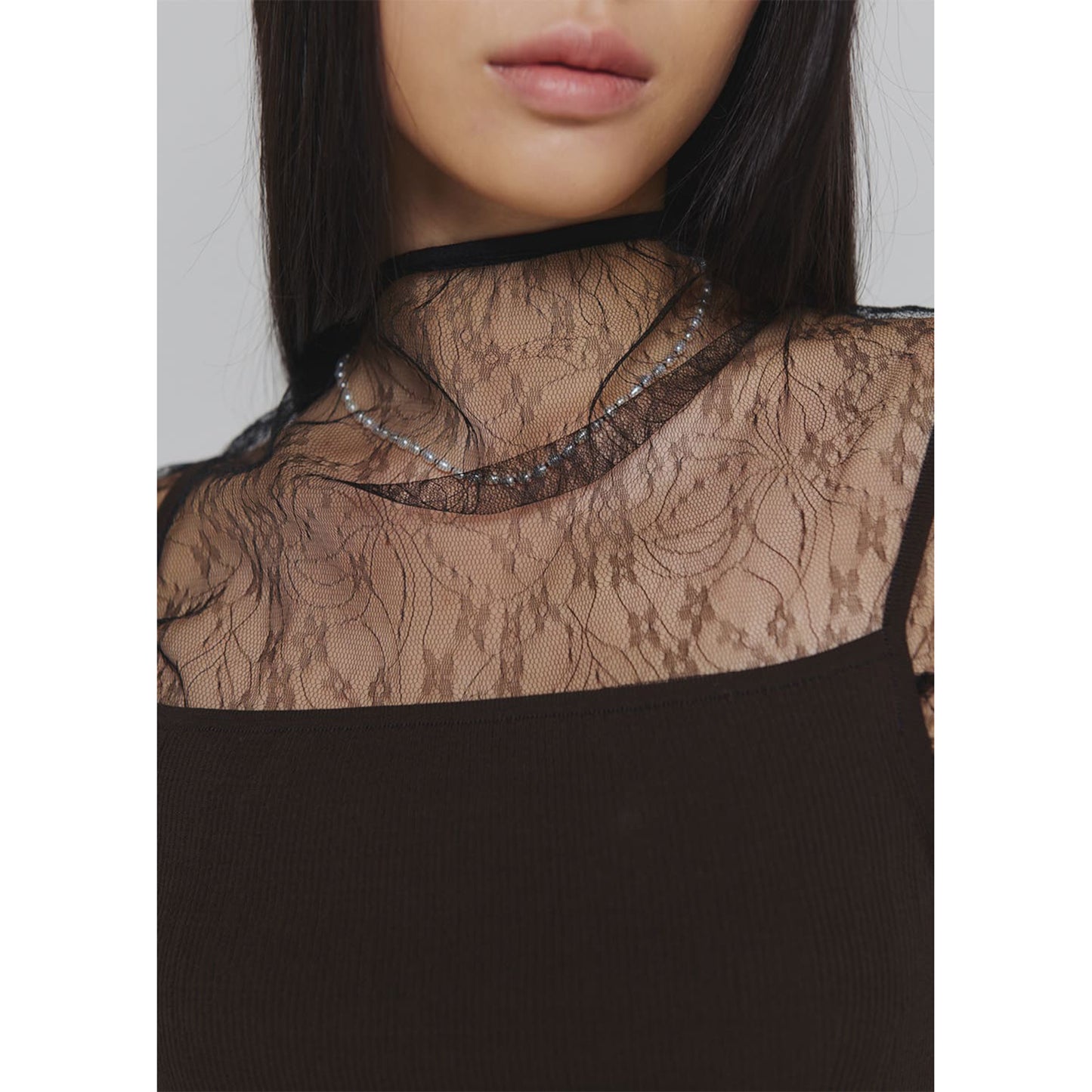 SHEER LACE MOCK NECK TOP / BLACK