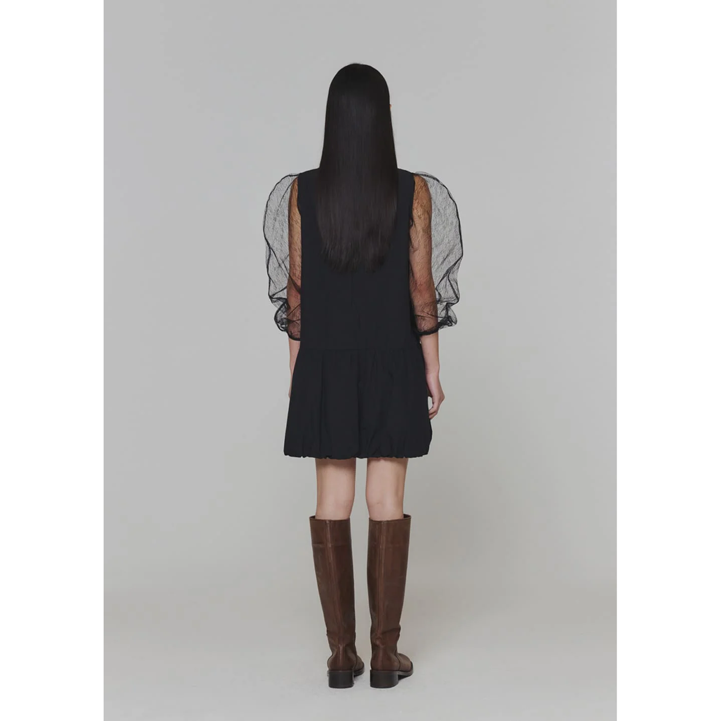 VOLUME MINI DRESS / BLACK