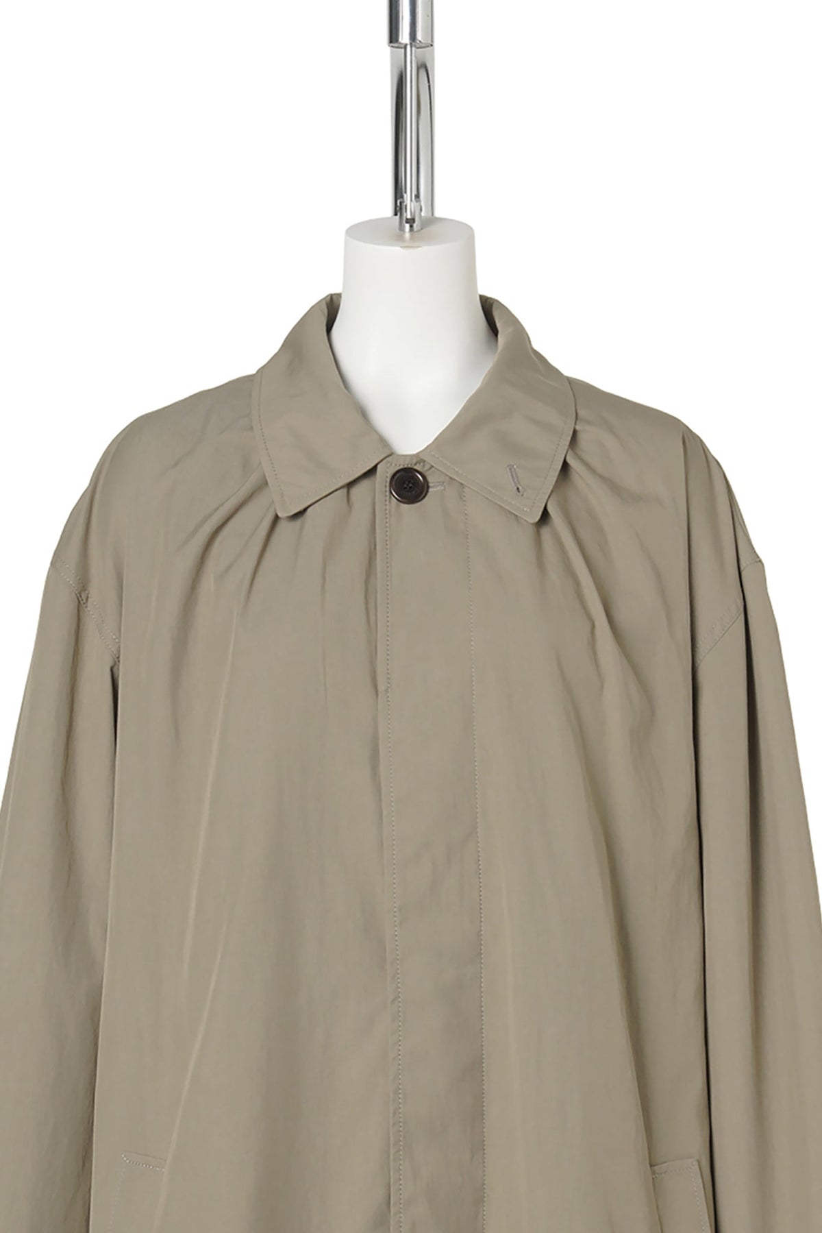 COTTON NYLON SHIRRING COAT / KHAKI