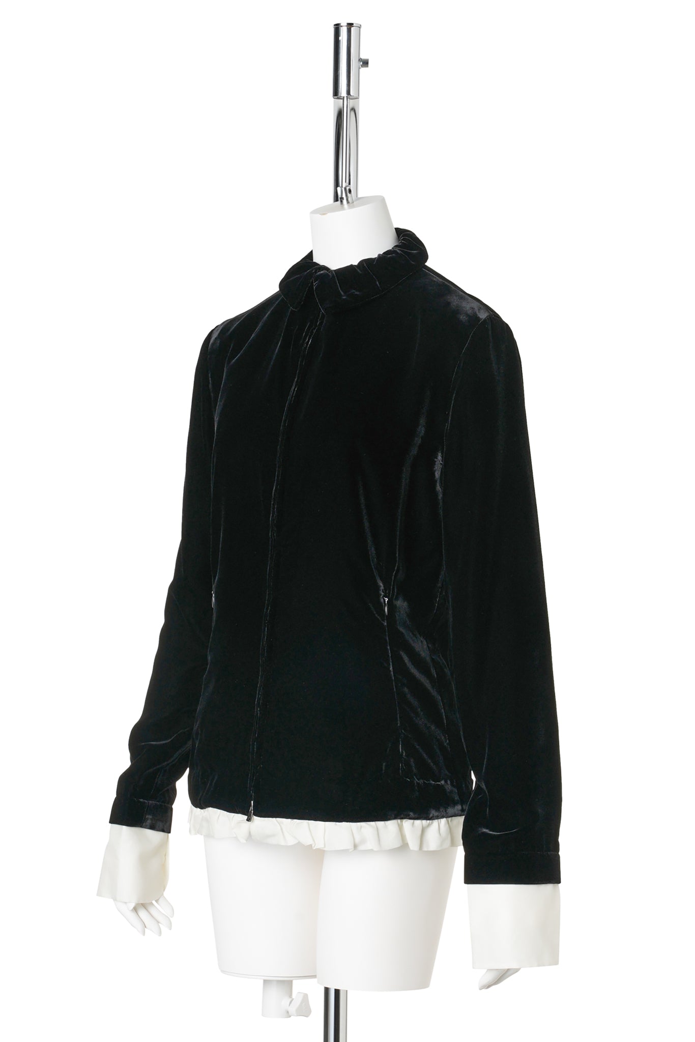 FRILLED COLLAR JACKET / BLACK