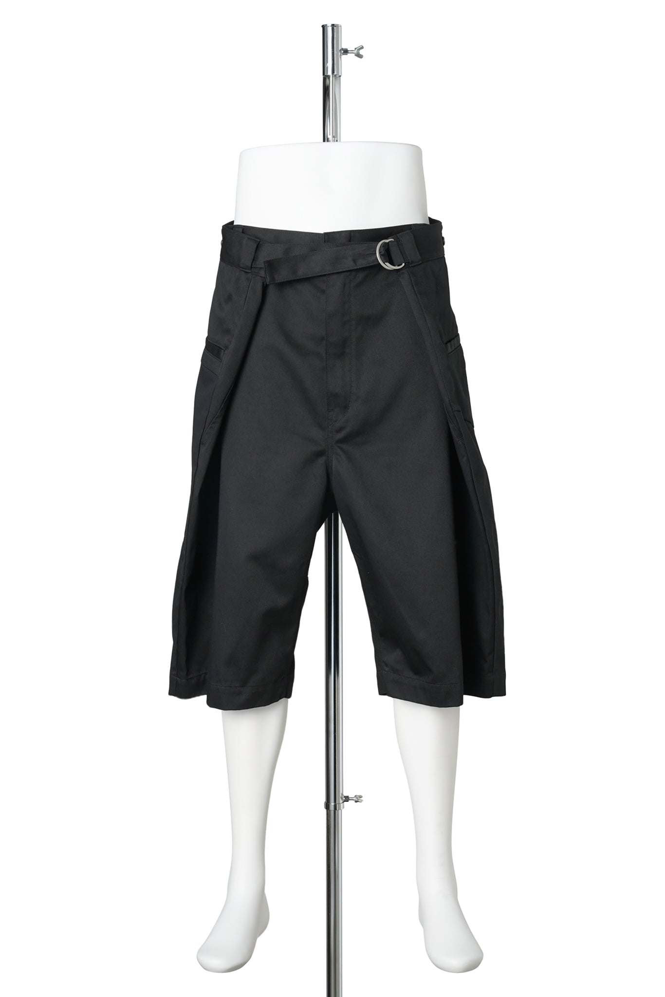 WRAP PATCHWORK CHINO SHORTS / BLACK